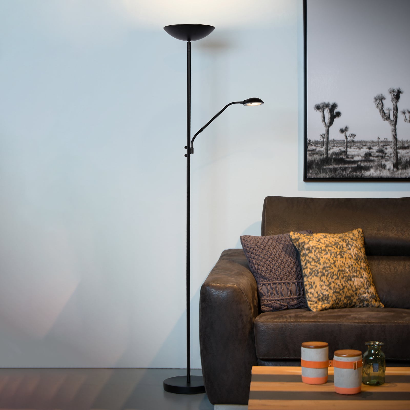 LED gulvlampe Zenith med leselampe dimbar svart front