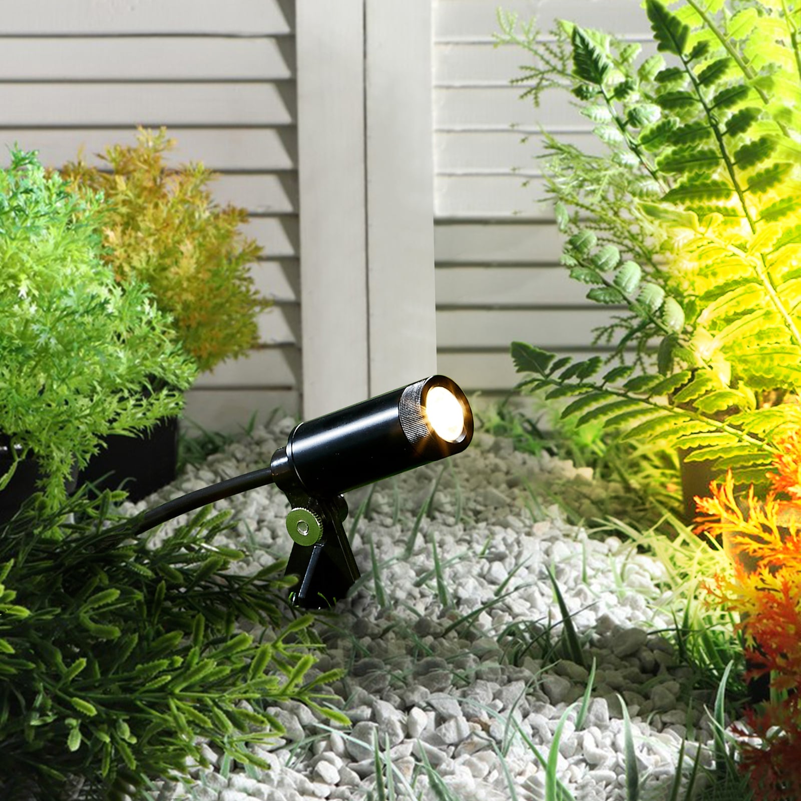LED hagespot med spyd 4-sett svart IP68 2,8W varmhvit - Lindby forfra