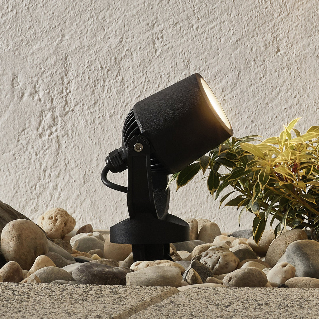 LED hagespot med jordspyd Minitommy CCT GU10 IP66 fra Fumagalli forfra
