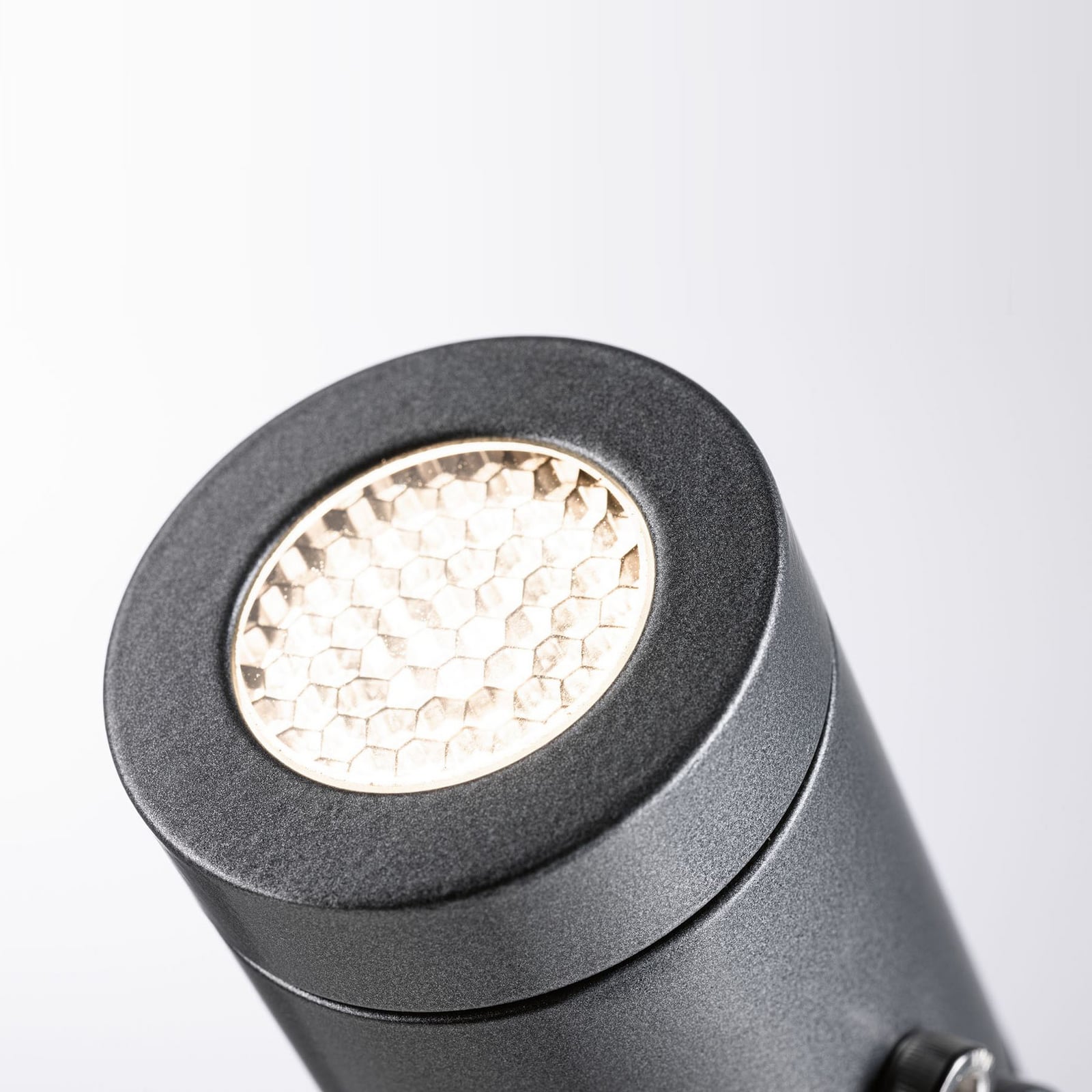 Nærbilde av LED hagespot Radon med spyd aluminium 11W IP65 dimbar