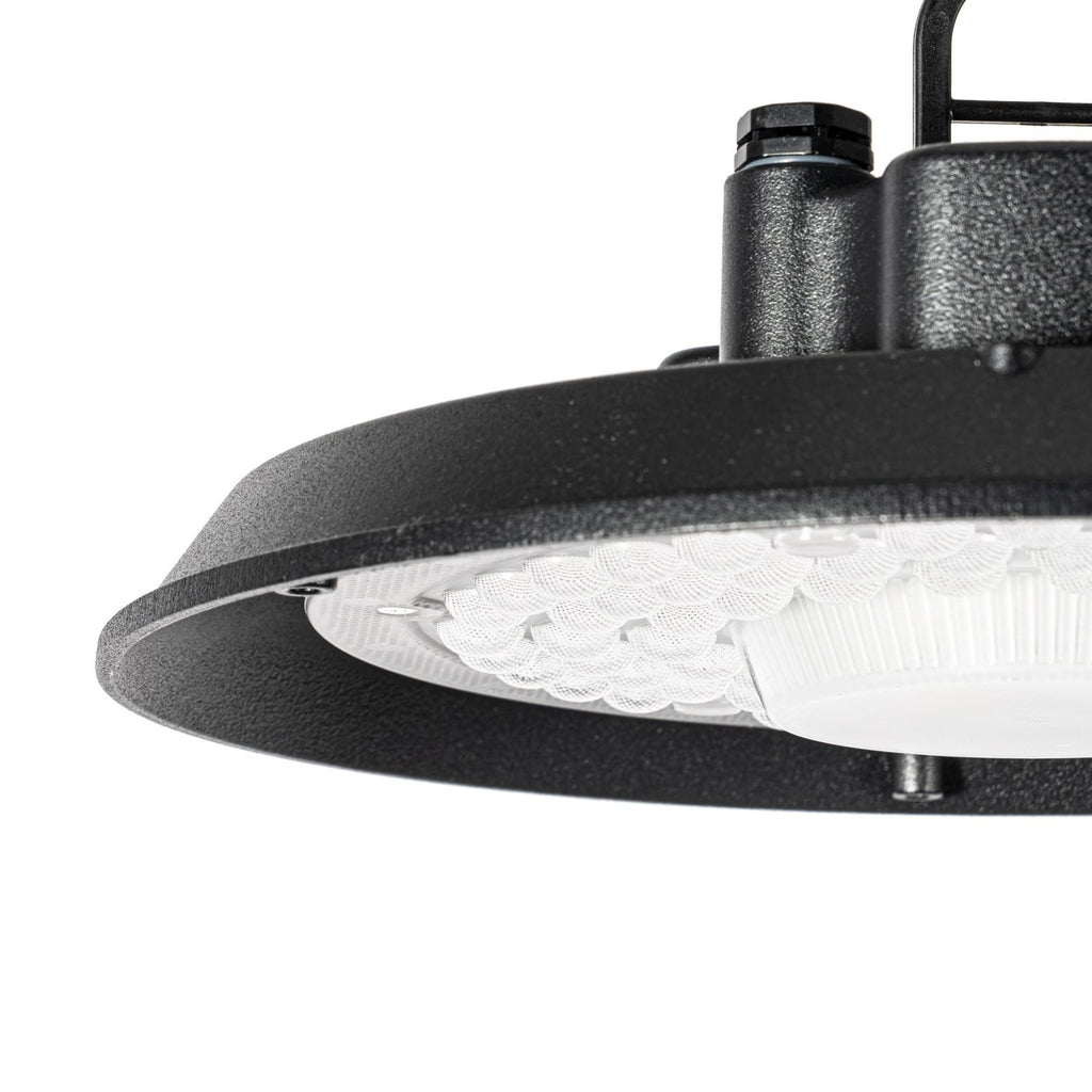 LED hallspot Maikel svart 100W 13500lm IP65 Ø25 cm lysfordeling