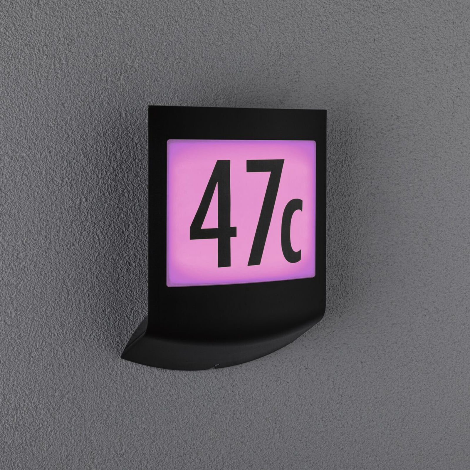 Nærbilde av LED husnummerbelysning Padea Zigbee RGBW dimbar IP44