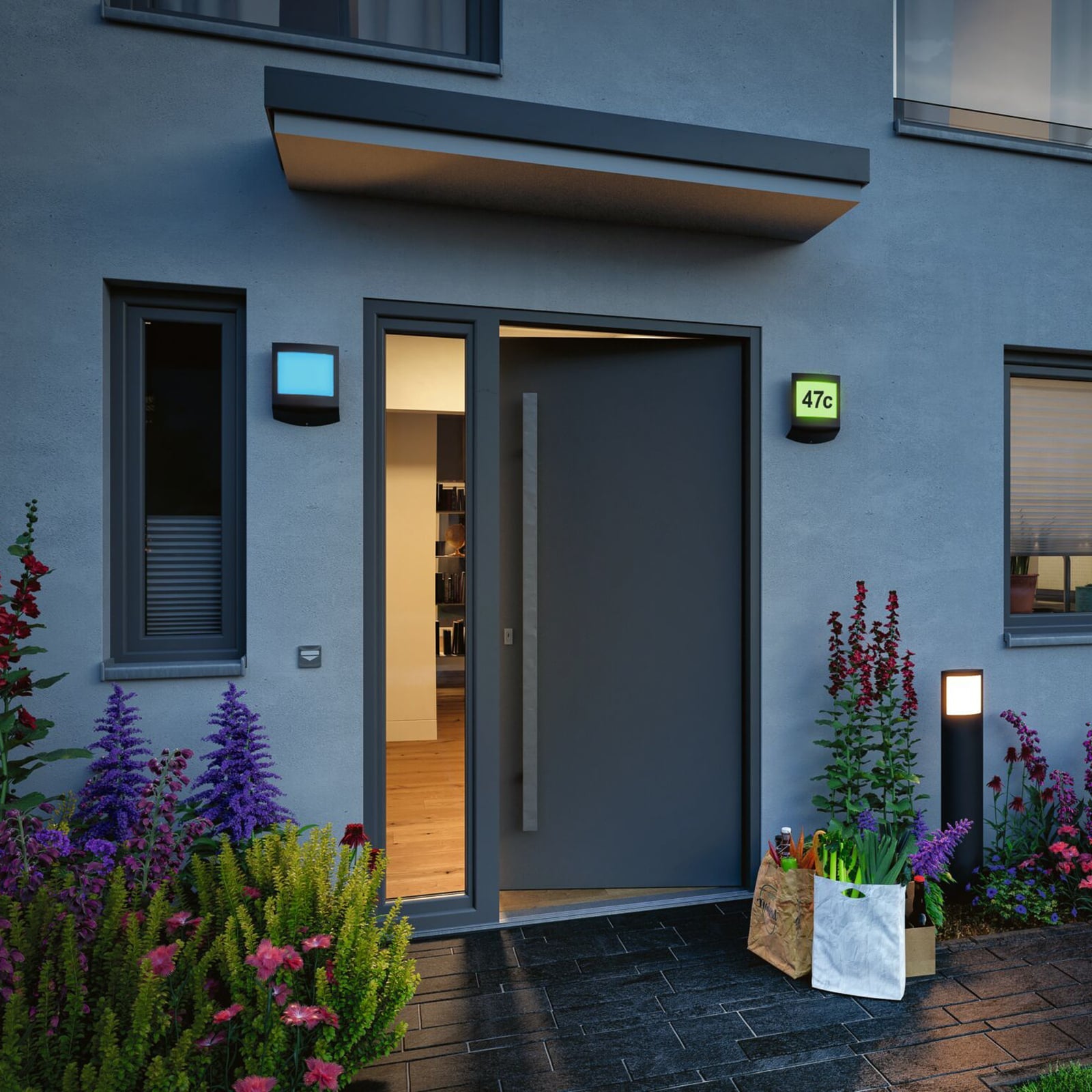 LED husnummerbelysning Padea Zigbee RGBW dimbar IP44 ved inngangsparti