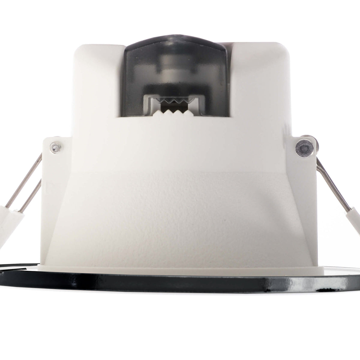 Nærbilde av LED innbyggingsspot Acrux Ø9 cm svart CCT dimbar