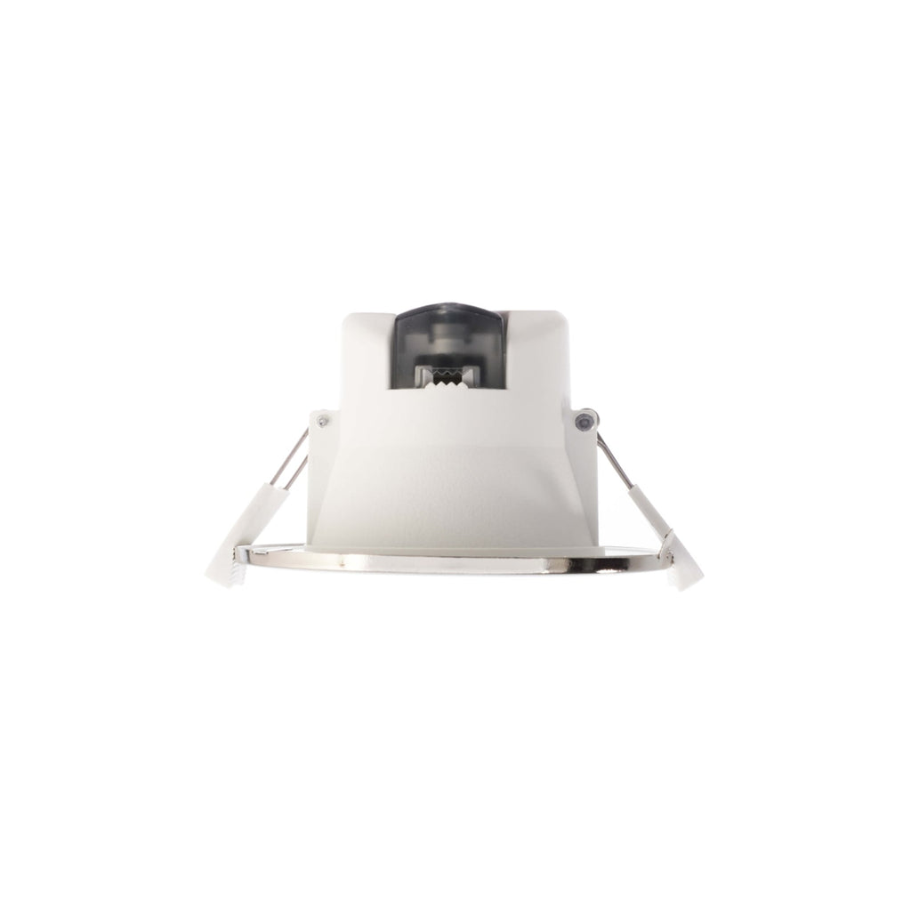 LED innbyggingsspot Acrux dimbar CCT matt sølv Ø10 cm montert i tak