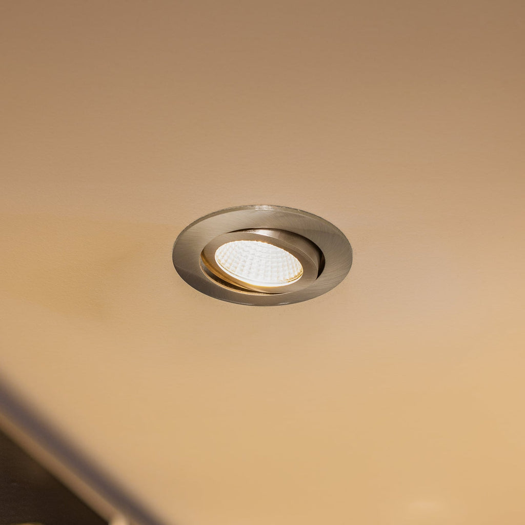 LED innbyggingsspot BB03 dimbar svingbar matt nikkel forfra