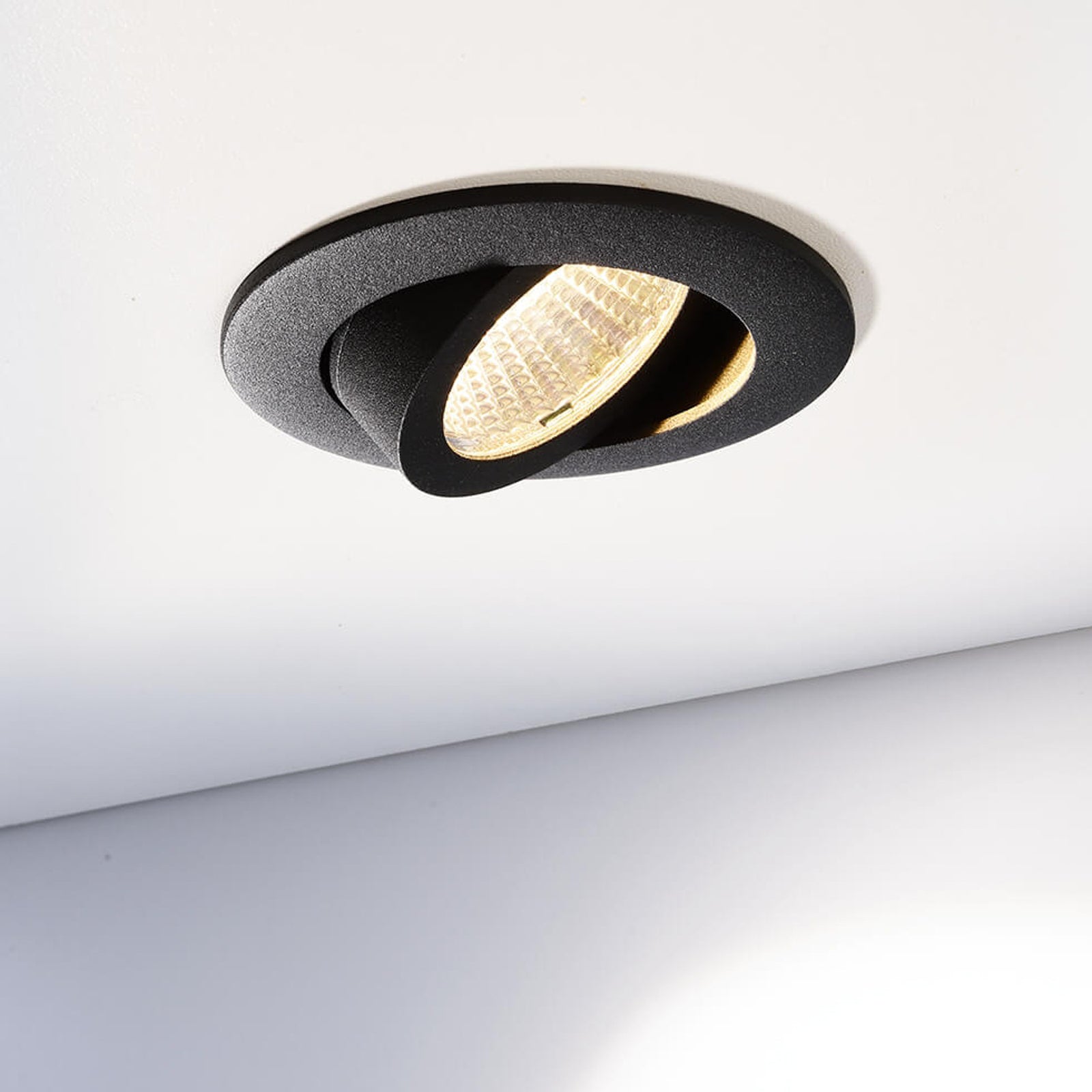 LED innbyggingsspot Dione dimbar hvit Ø8,2 cm bakside