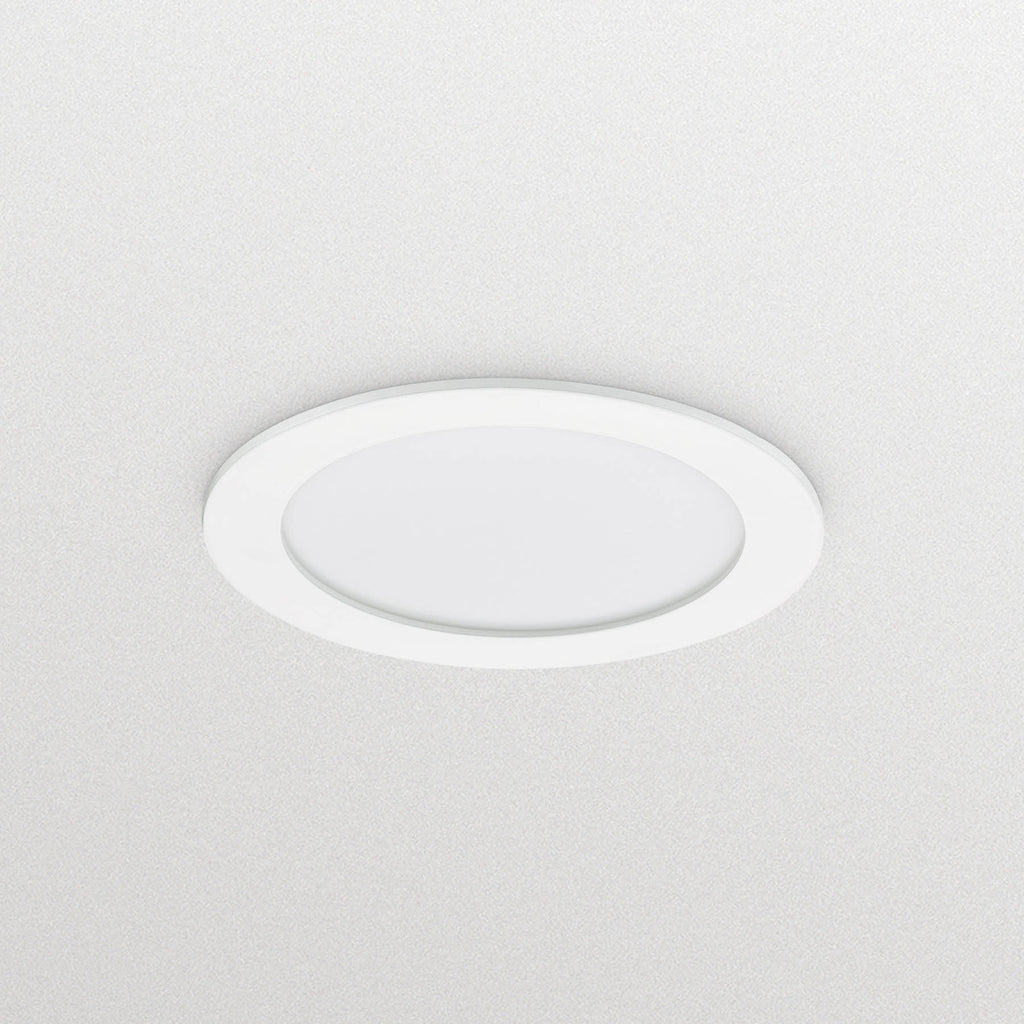LED innbyggingsspot DN145B dimbar DALI IP44 13W 3000K Philips Professional forfra