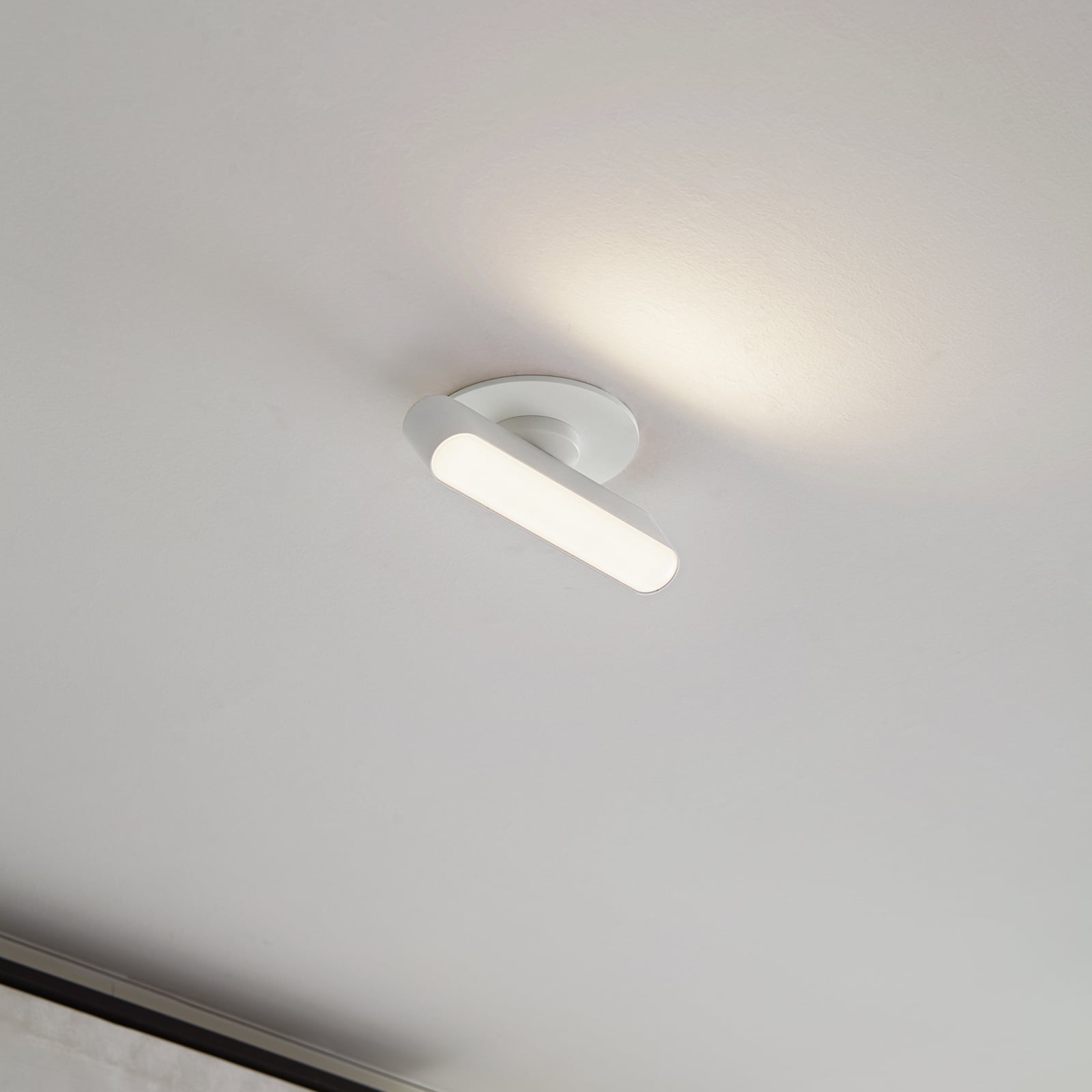 LED innbyggingsspot Eldrin dimbar hvit 13,1 cm 3,6W bakside