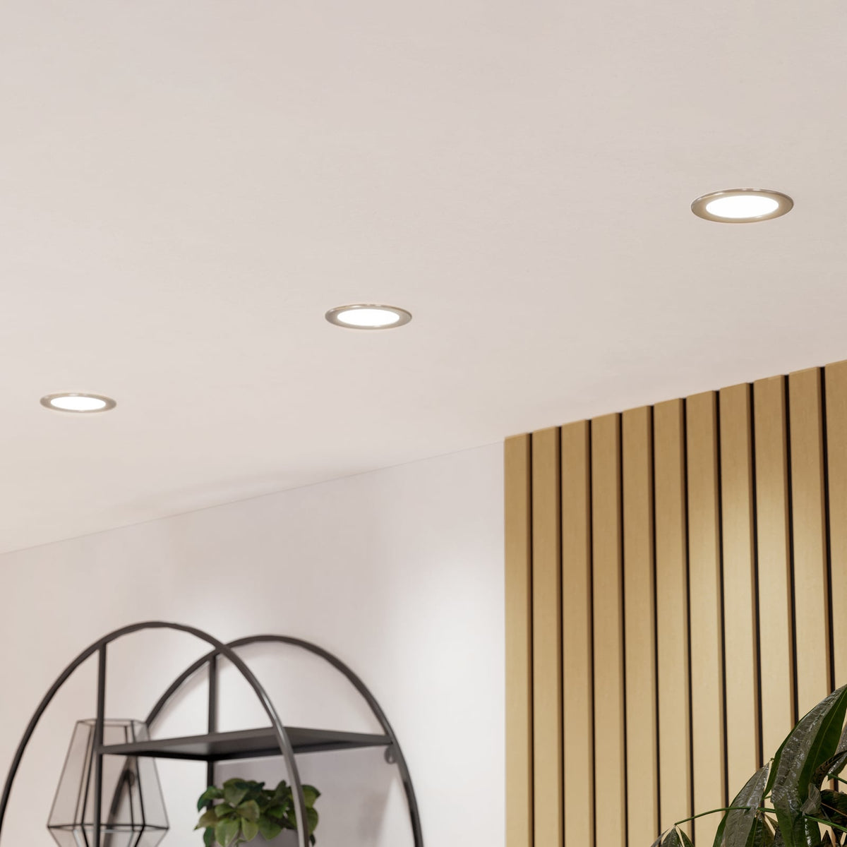 LED innbyggingsspot Fueva 6-Z dimbar CCT IP44 Ø12 cm bakside
