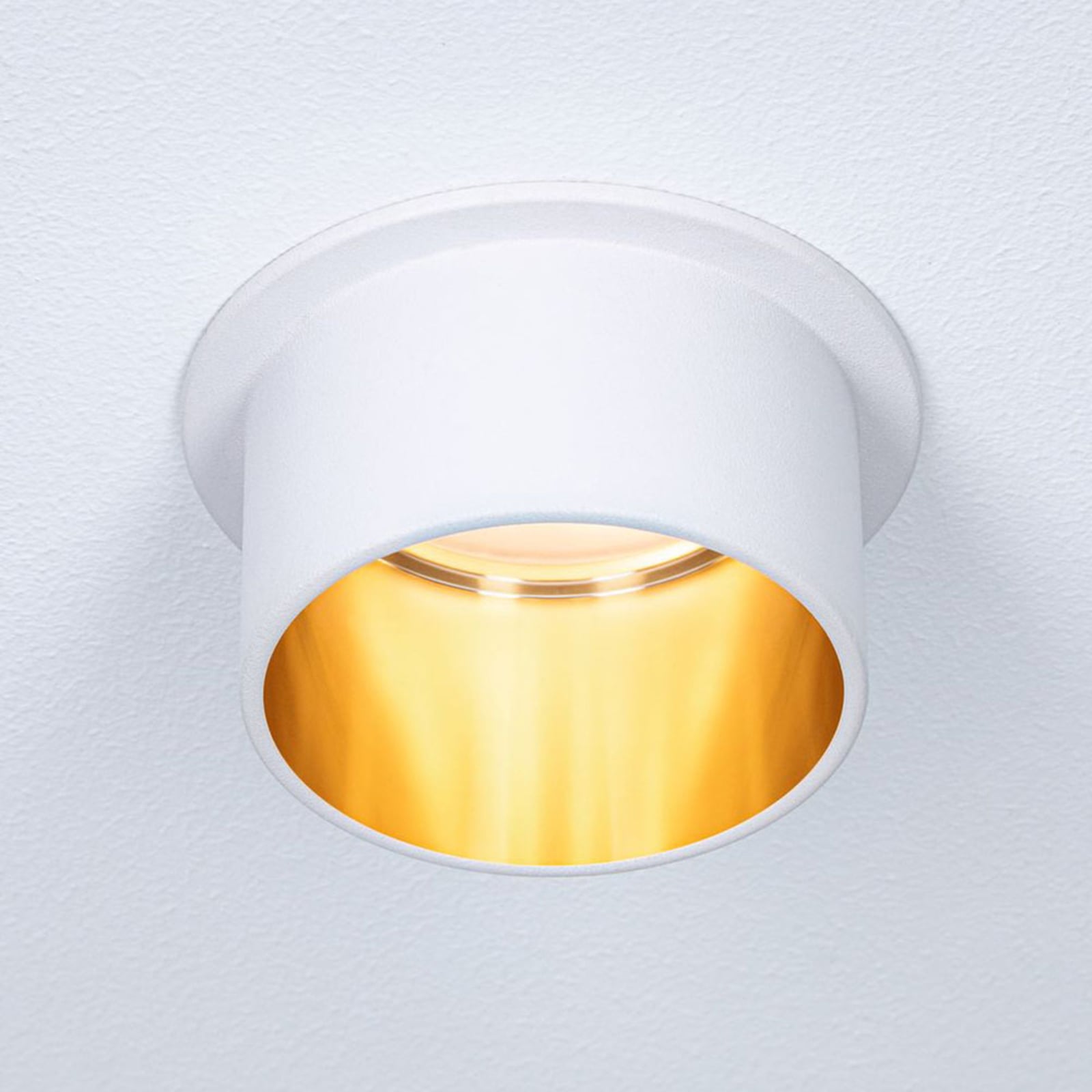 LED innbyggingsspot Gil dimbar hvit matt/gull 6W IP44 forfra