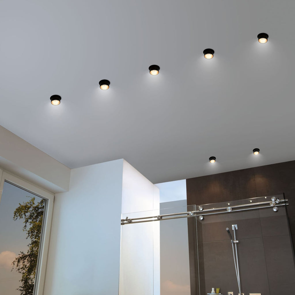 LED innbyggingsspot Gil dimbar svart matt/gull Ø6,8 cm IP44 lysdetalj