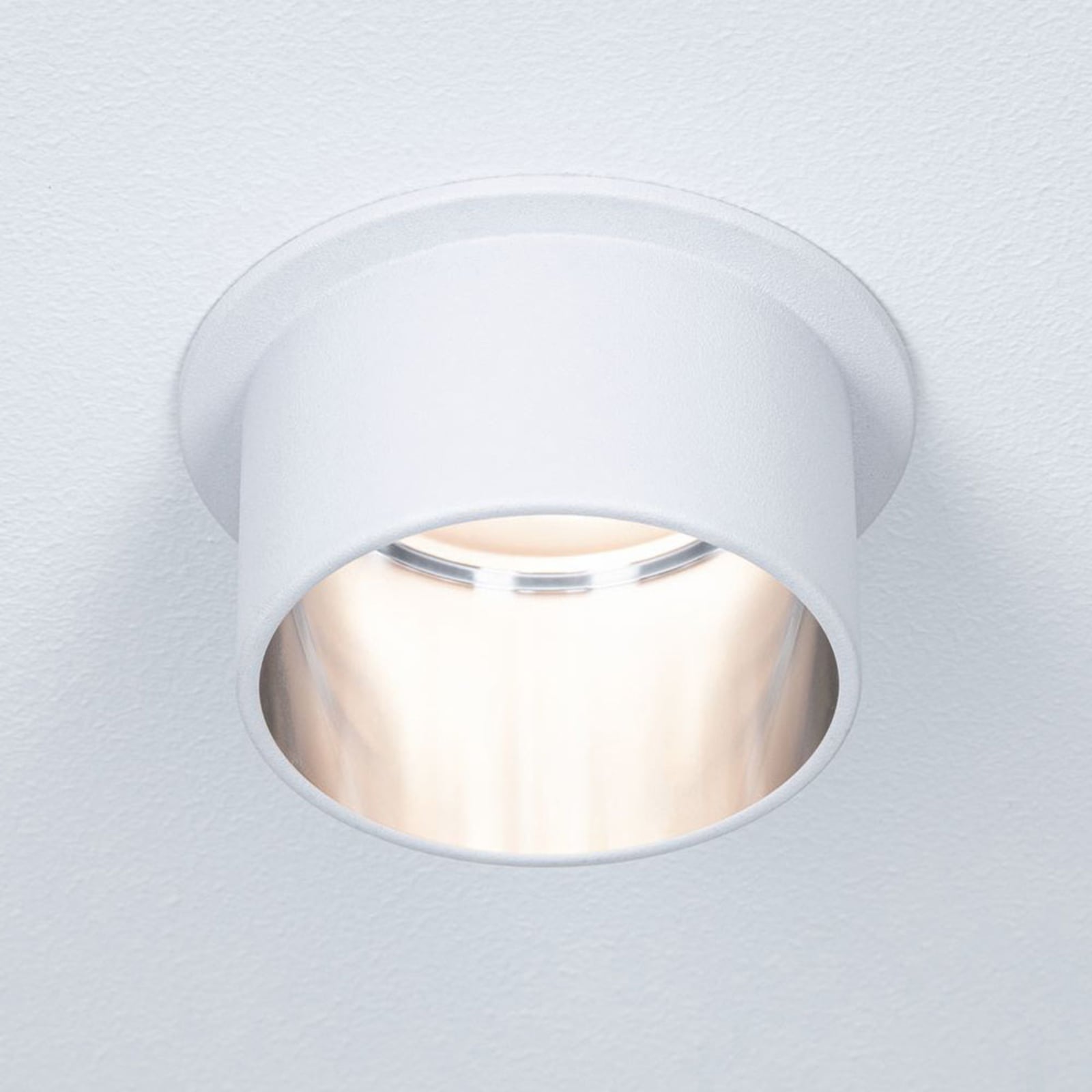 LED innbyggingsspot Gil hvit matt/stål 3-pack dimbar IP44 detalj