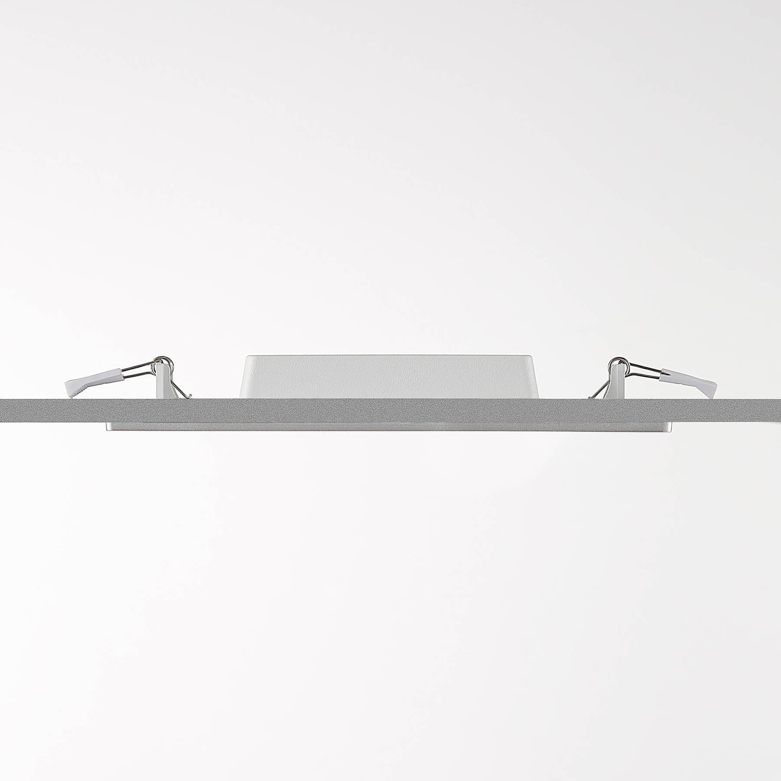 LED innbyggingsspot Helina sølv dimbar CCT IP44 22 cm 24W - Prios