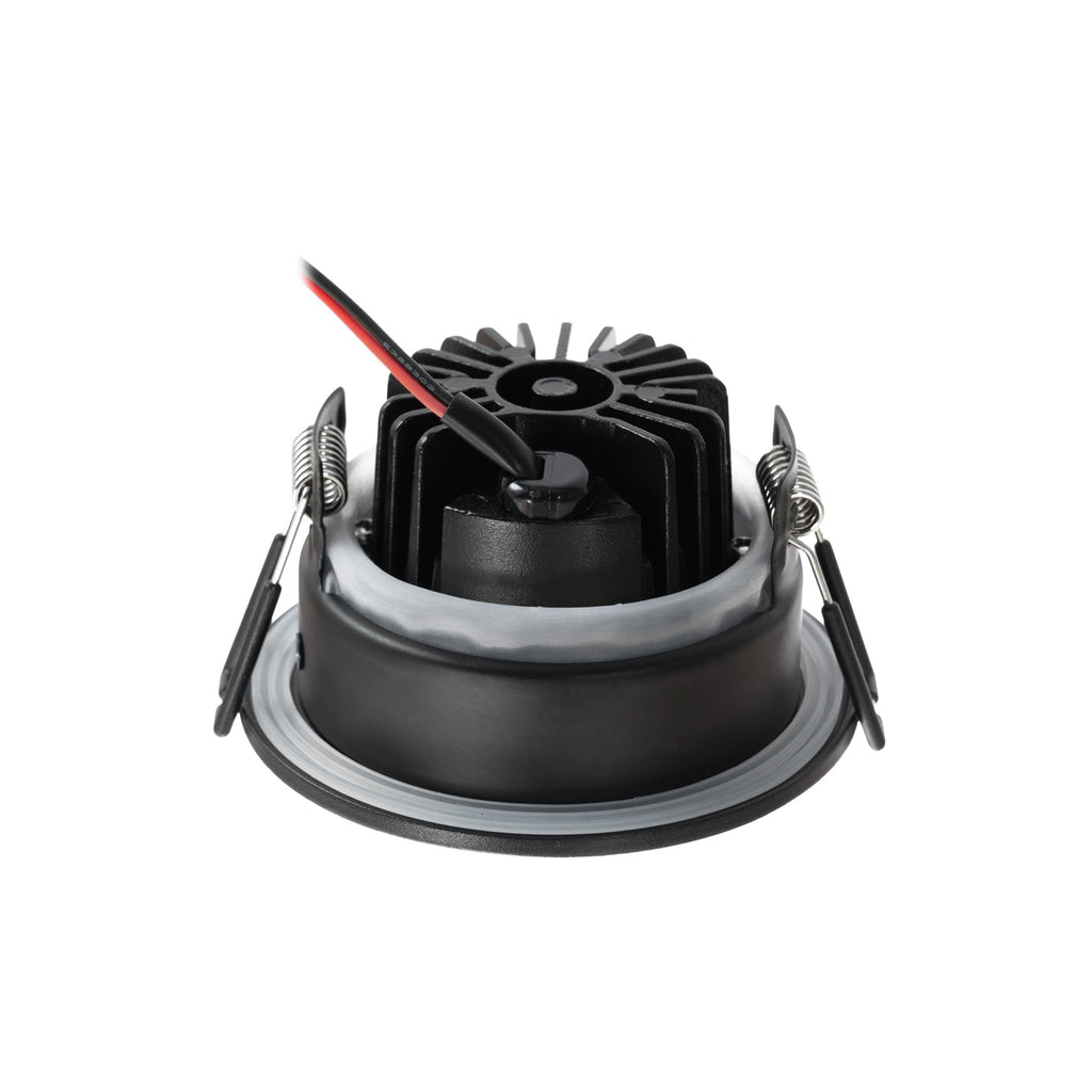 LED innbyggingsspot Jyra svart dimbar IP65 6W 4000K installasjon