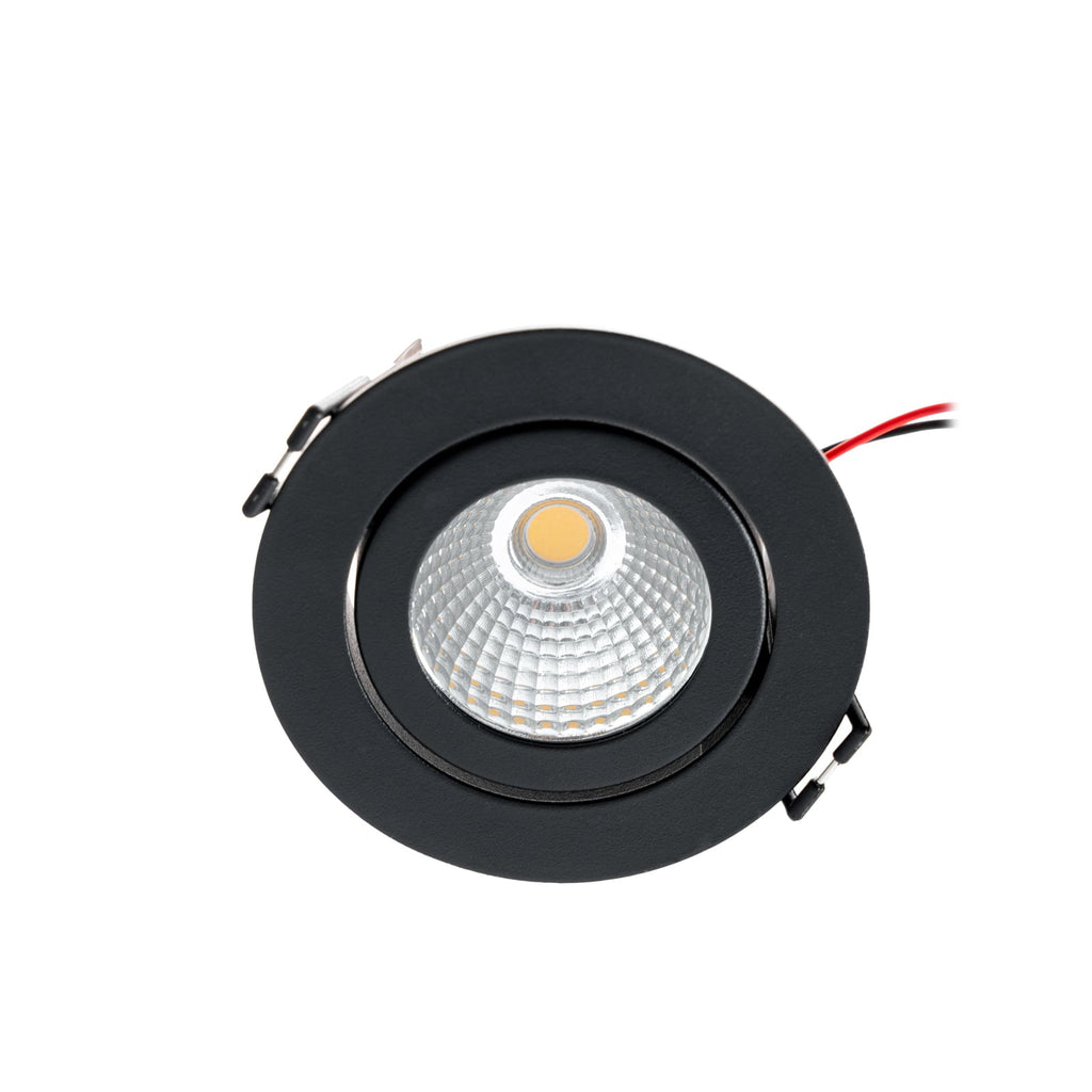 LED innbyggingsspot Jyra svart dimbar IP65 6W 4000K lys i bruk