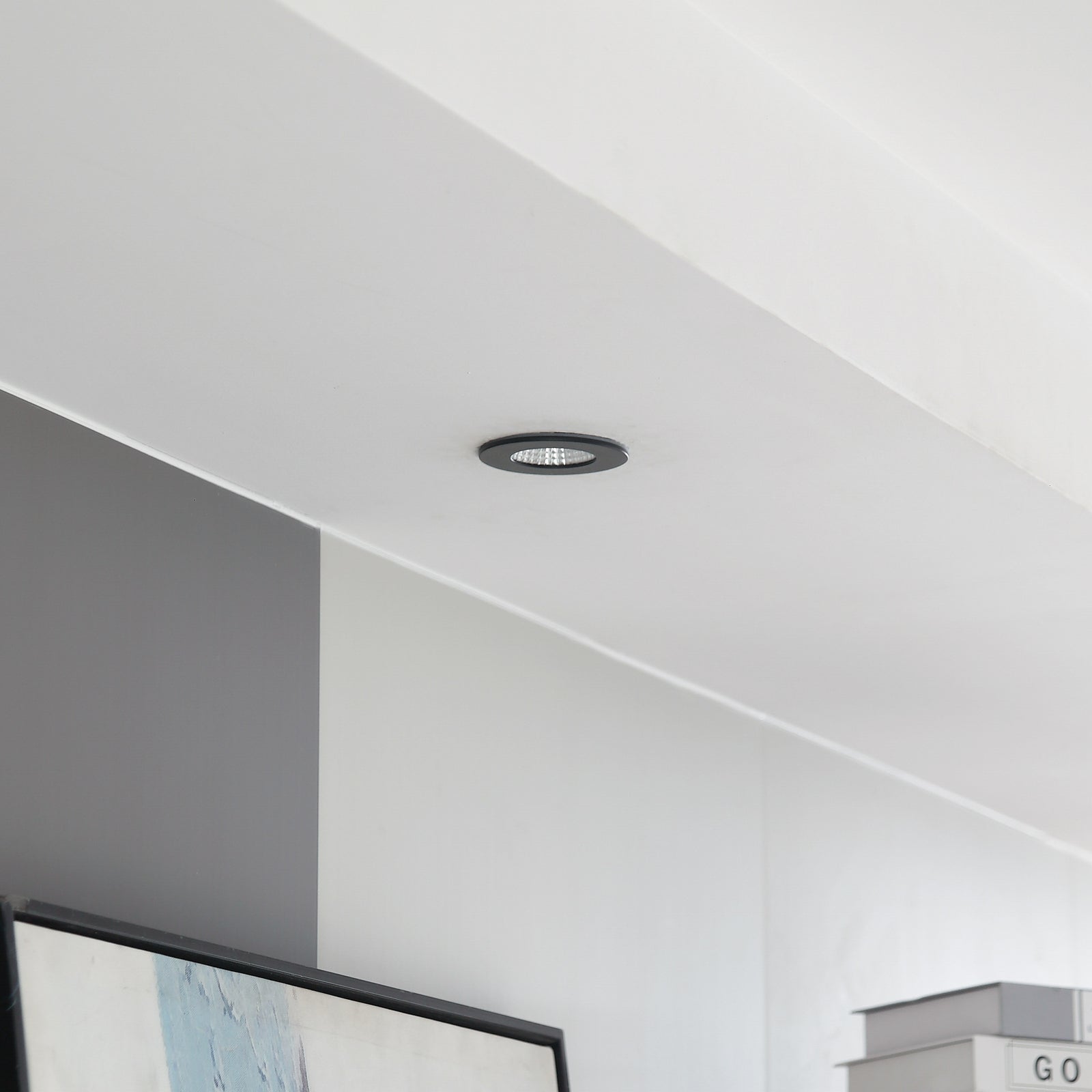 Detalj av LED innbyggingsspot Lirin dimbar svart IP65 Ø7,9 cm