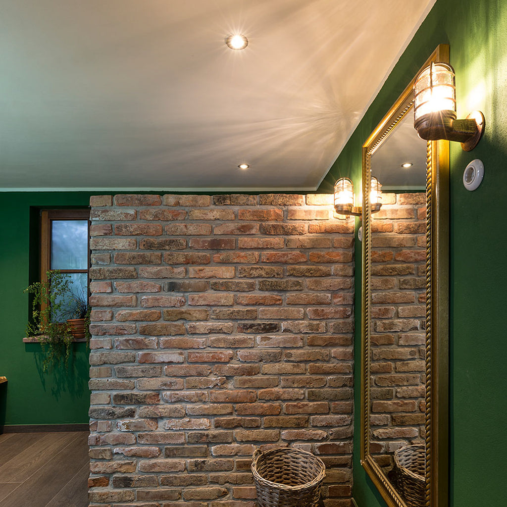 LED innbyggingsspot MULTIsun kantet dimbar IP65 8W aluminium detalj av frontblende
