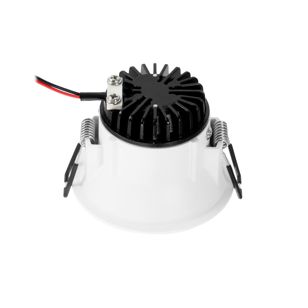 LED innbyggingsspot Niria dimbar hvit Ø8,2 cm lysdetalj