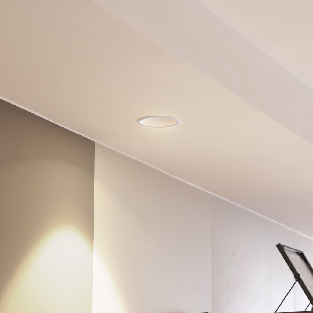 LED innbyggingsspot Niria dimbar hvit Ø8,2 cm 6W 3000K bakside