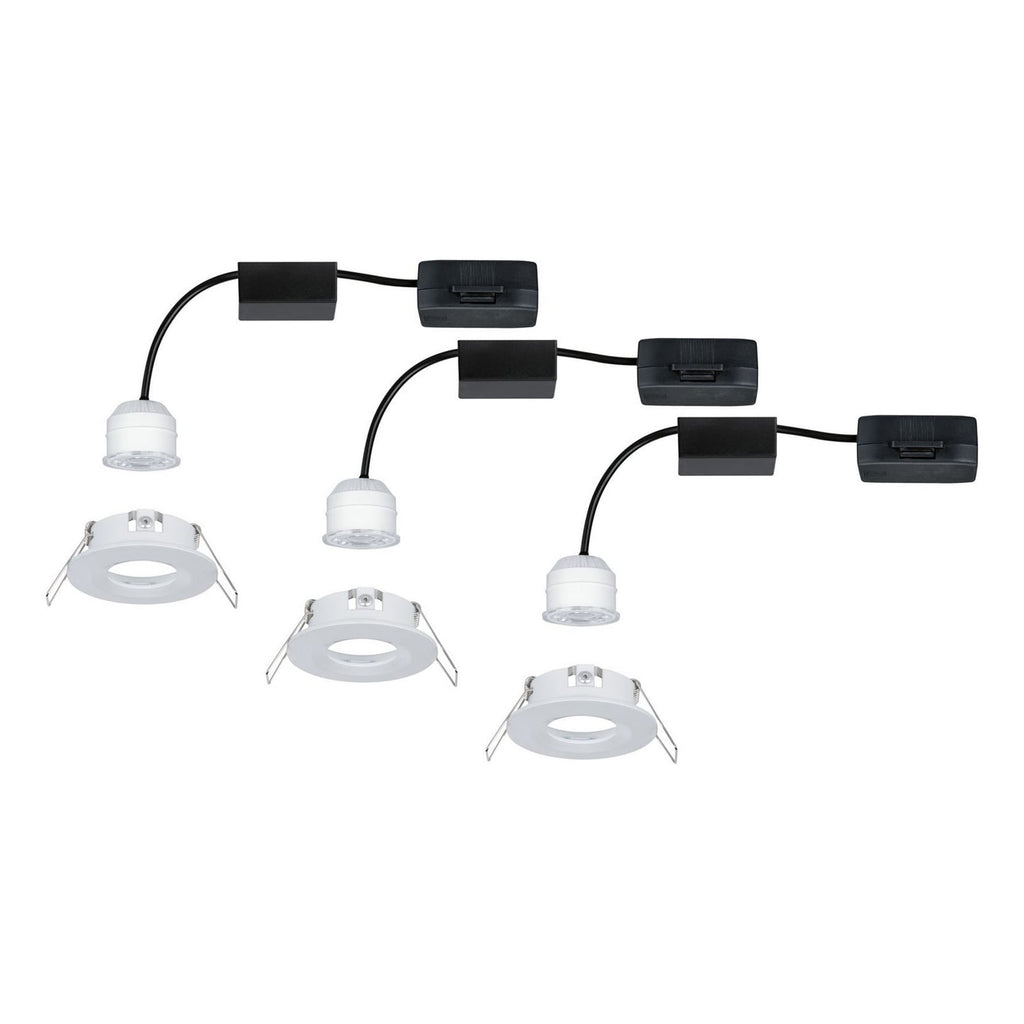 LED innbyggingsspot Nova mini 3-pack i bruk i moderne interiør