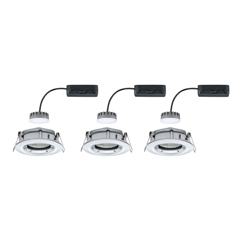 LED innbyggingsspot Nova Plus 3-pack svingbar krom IP65 montert i tak