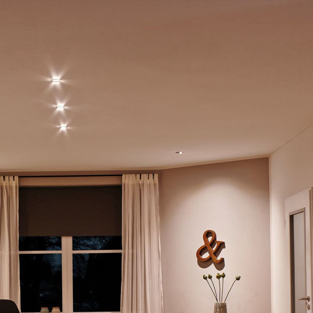 Detalj av LED innbyggingsspot Nova svingbar børstet stål 3-pk