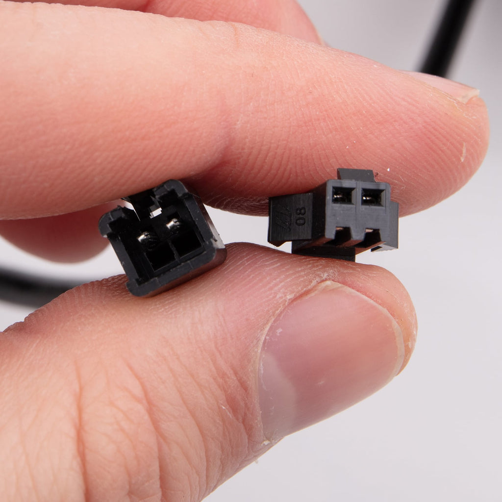 Nærbilde av LED innbyggingsspot One Soft hvit 8W 2700K IP44 lyskilde
