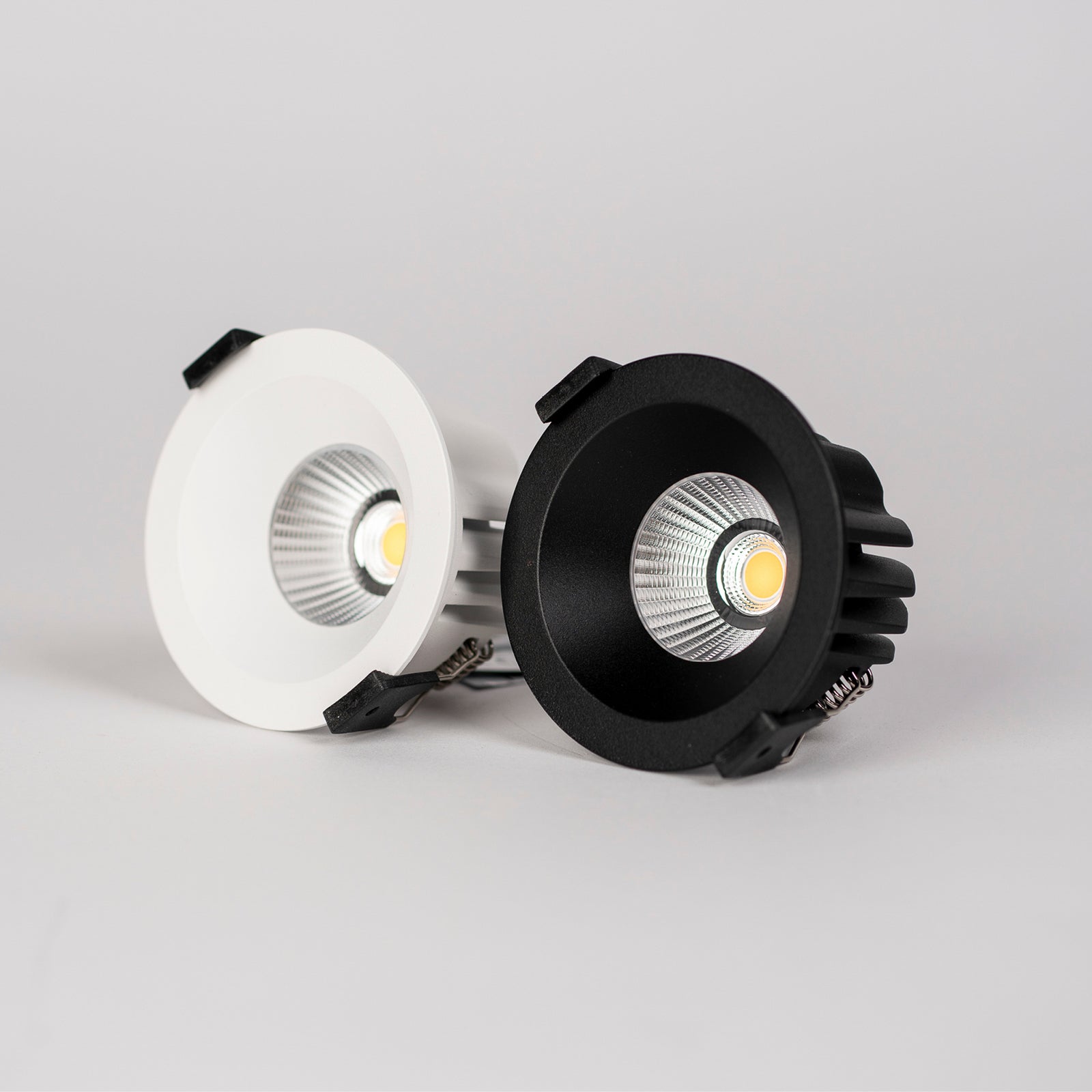 LED innbyggingsspot OnePro Soft svart bakside