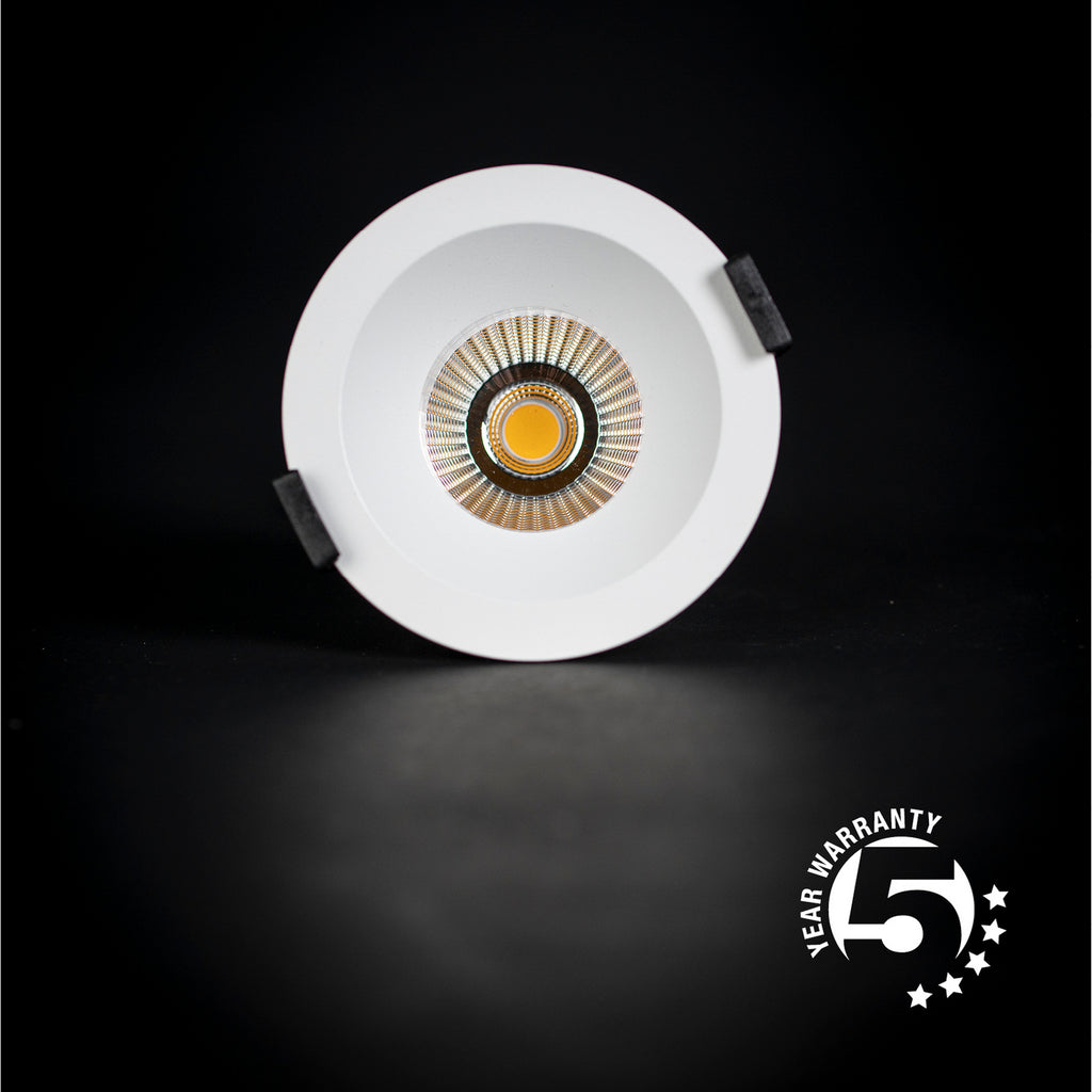 LED innbyggingsspot OnePro Soft svart nærbilde av reflektor
