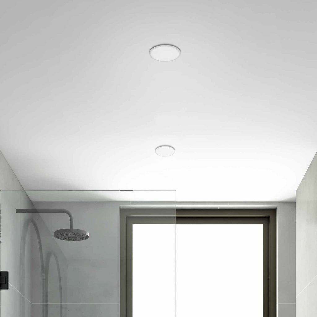 LED innbyggingsspot Plat 3-pack hvit med lys på