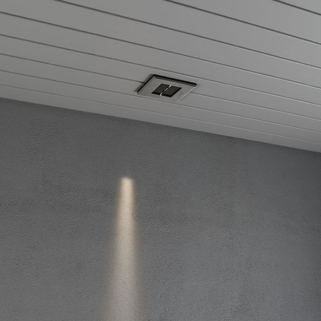 LED innbyggingsspot Recessed Spot firkantet 5W IP44 montert i tak