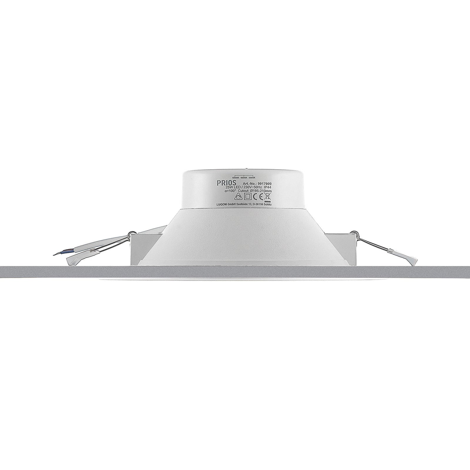 LED innbyggingsspot Rida 3-pack hvit i bruk i bad