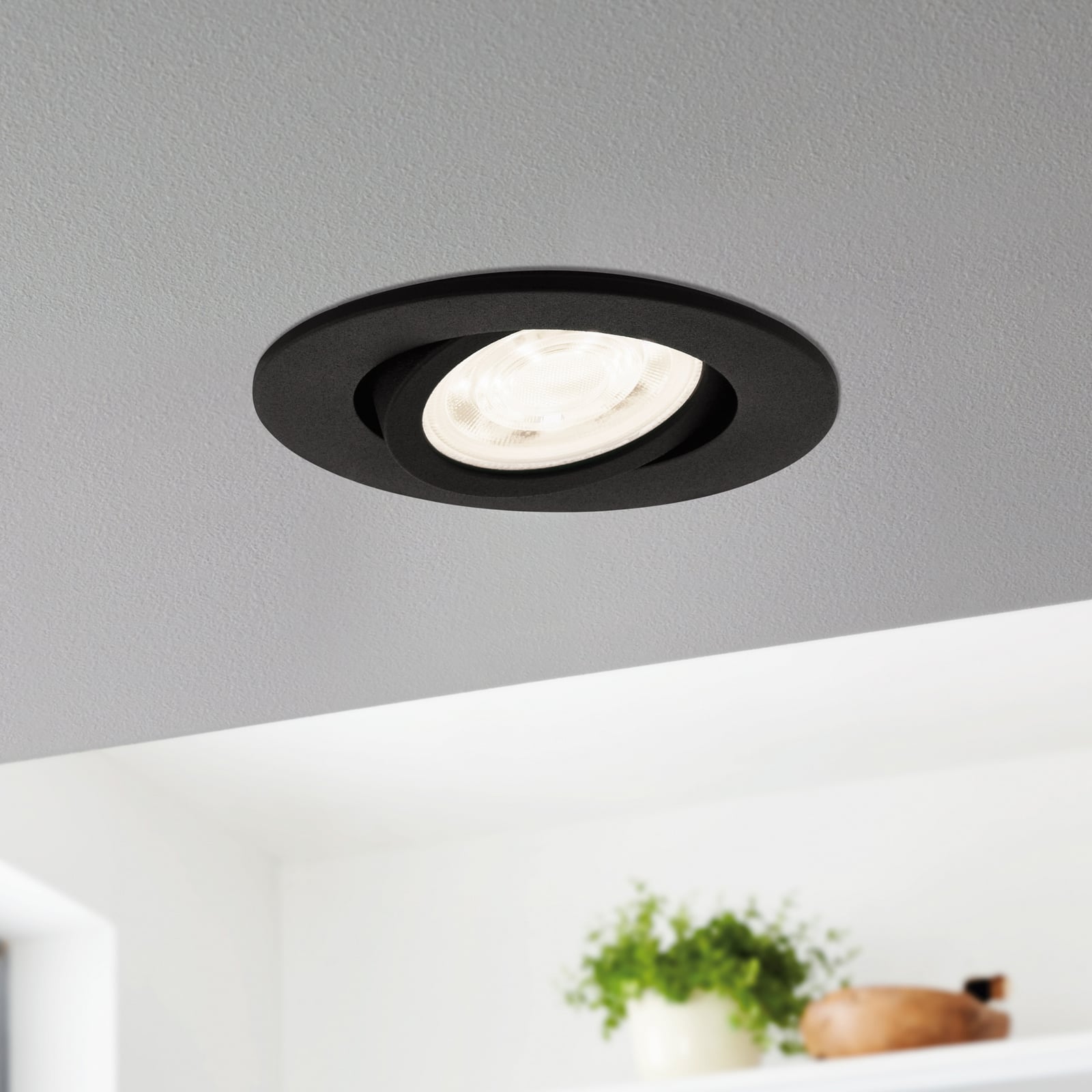 LED innbyggingsspot Saliceto-Z dimbar RGBW Zigbee Ø8,8 cm svart forfra