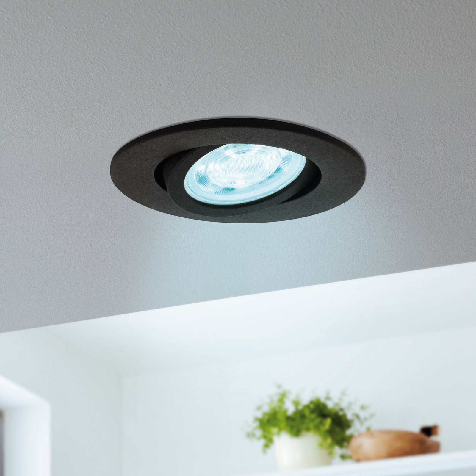 LED innbyggingsspot Saliceto-Z dimbar RGBW Zigbee Ø8,8 cm svart bakside