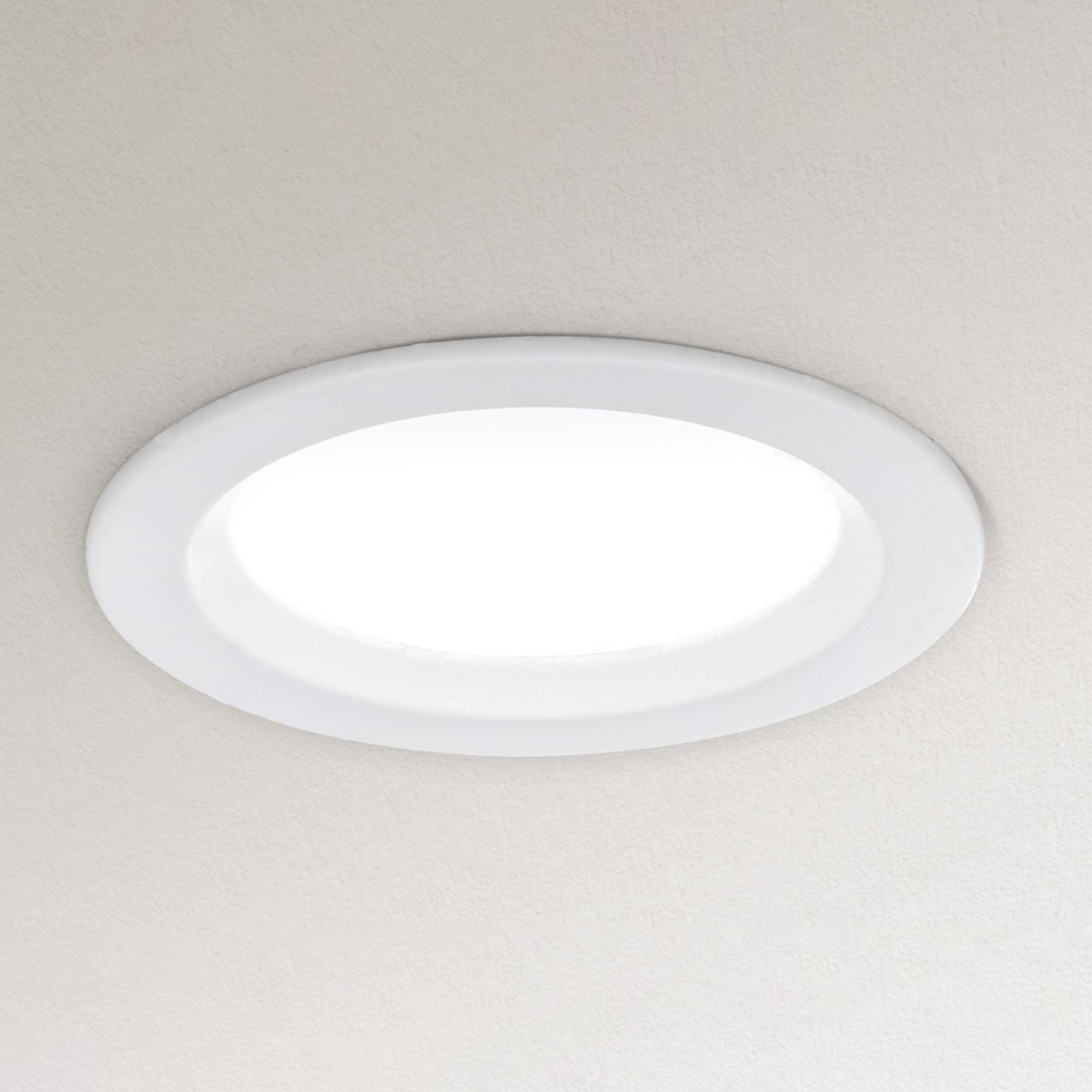 LED innbyggingsspot Spock dimbar hvit Ø9 cm forfra