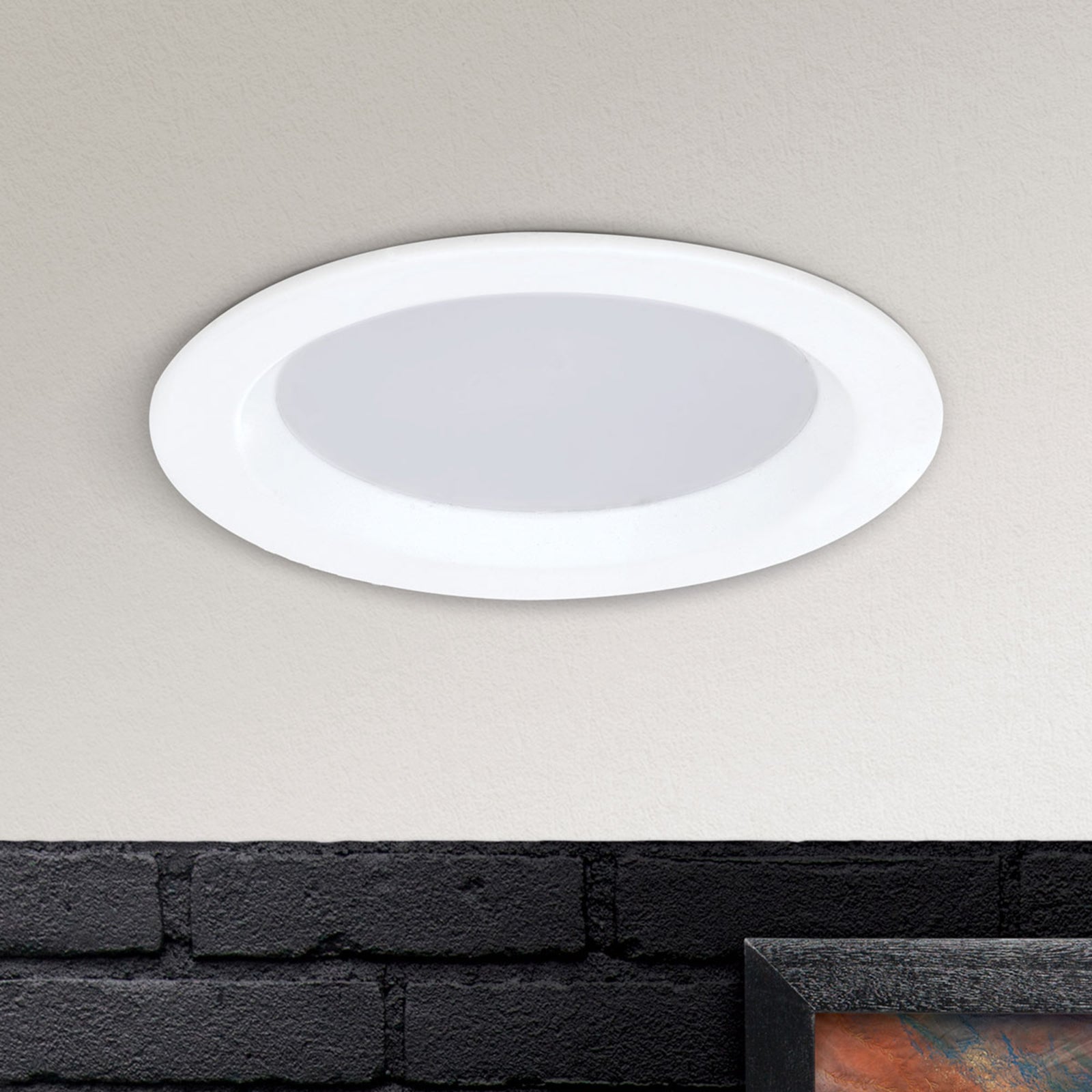 Montert LED innbyggingsspot Spock dimbar hvit Ø9 cm i tak