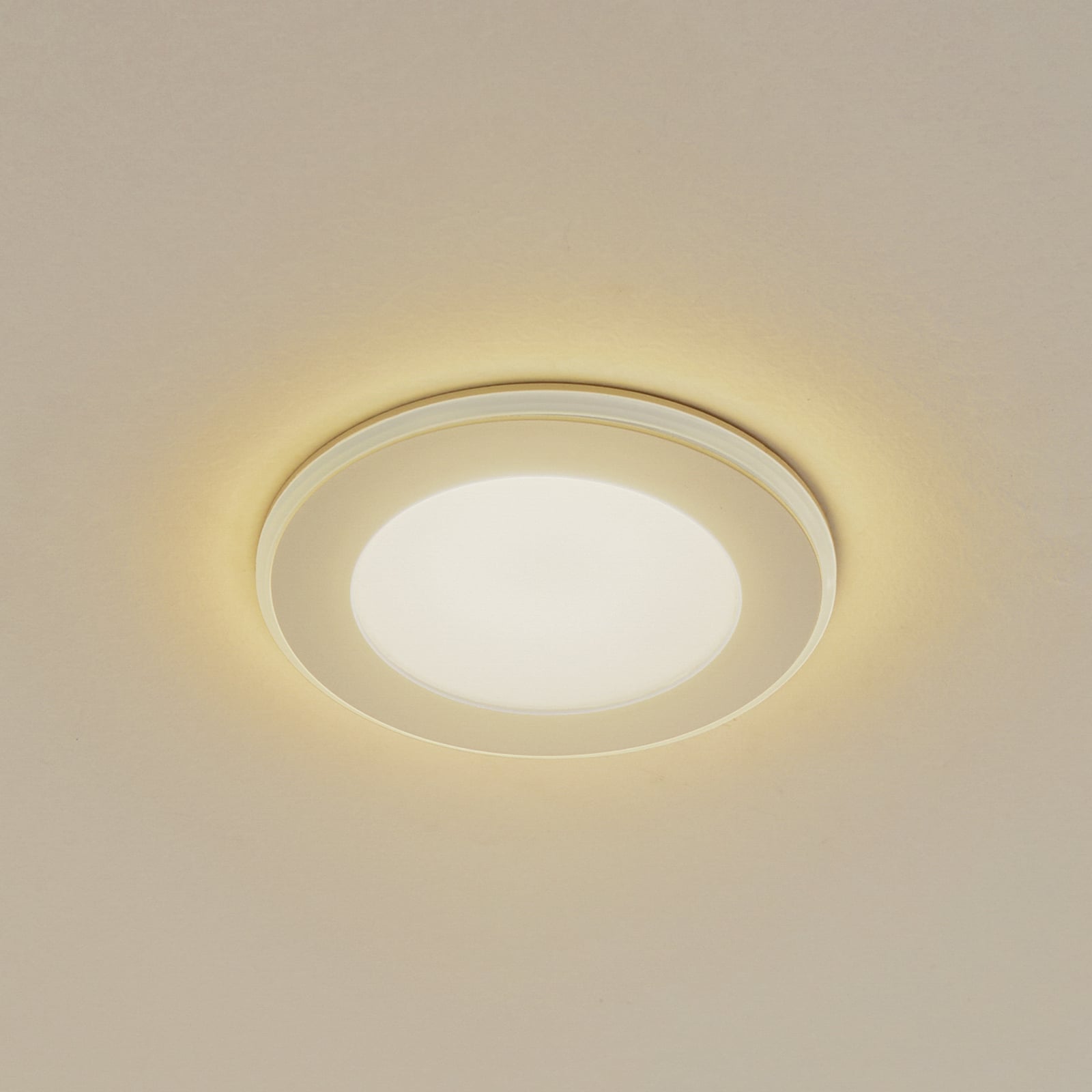 LED innbyggingsspot Toka hvit dimbar CCT Ø9,3 cm forfra