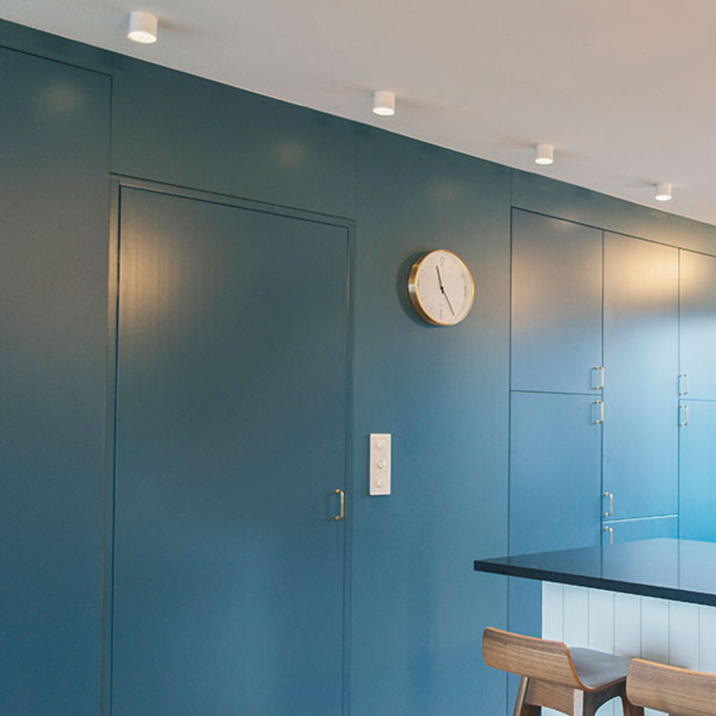 LED innbyggingsspot Tubo dimbar hvit IP54 Ø7 cm 9W detalj med aluminium