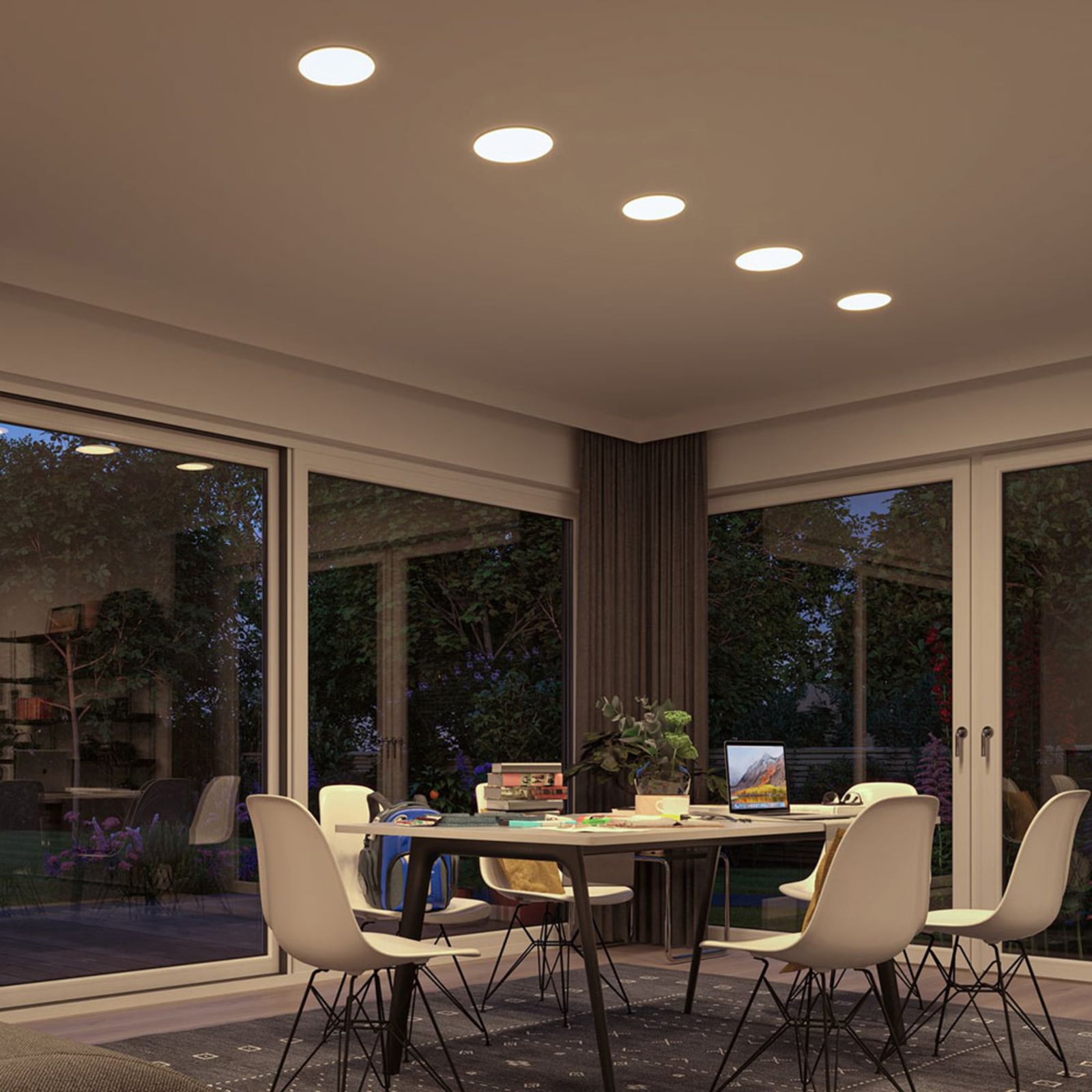 LED innbyggingsspot Veluna Ø12,5 cm 8,5W nøytralhvit IP44 montert i tak
