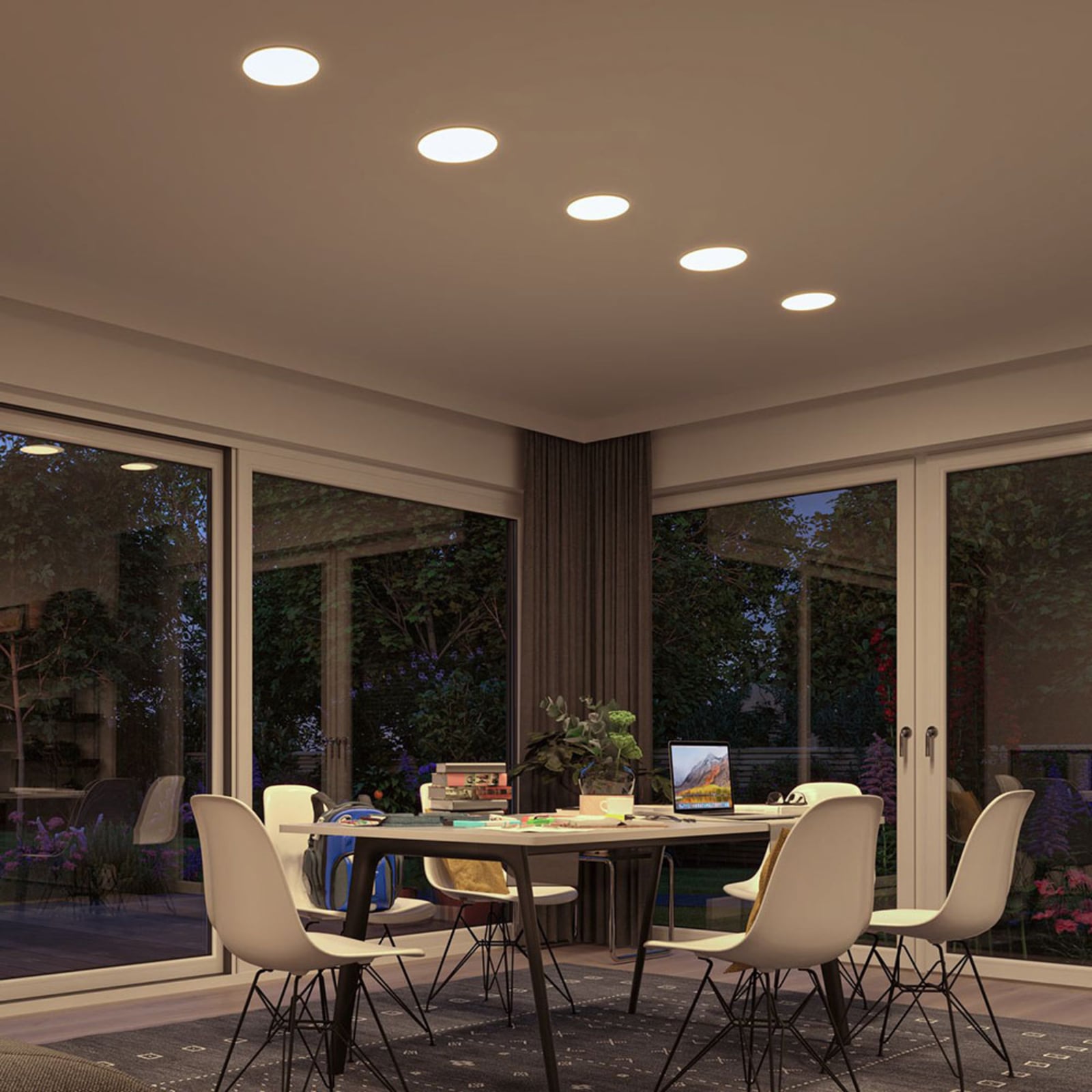 LED innbyggingsspot Veluna hvit Ø7,5 cm IP44 4000K montert