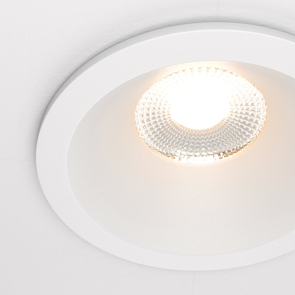 Montert LED innbyggingsspot Zoom rund dimbar 12W IP65 hvit i tak