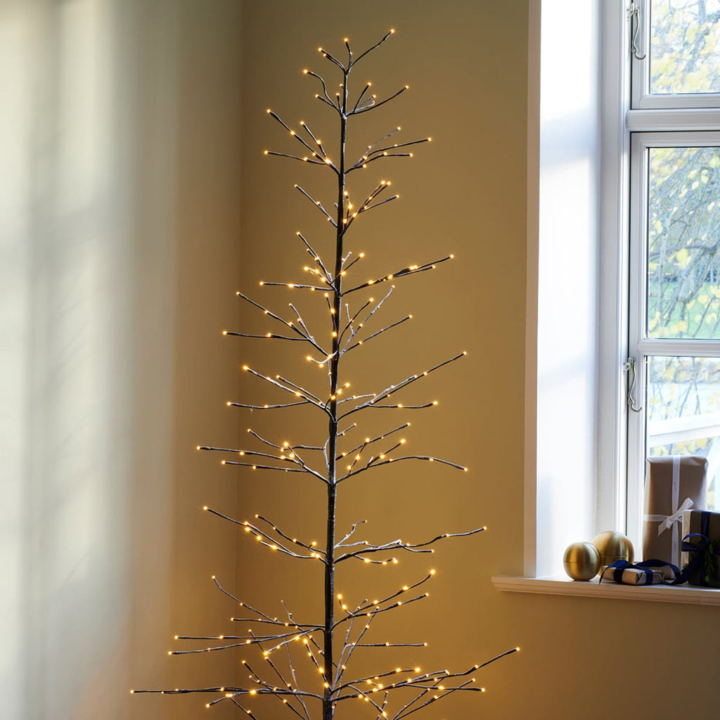 LED-juletre Isaac snødekt 160 cm 228 LED IP44 utendørs bakside