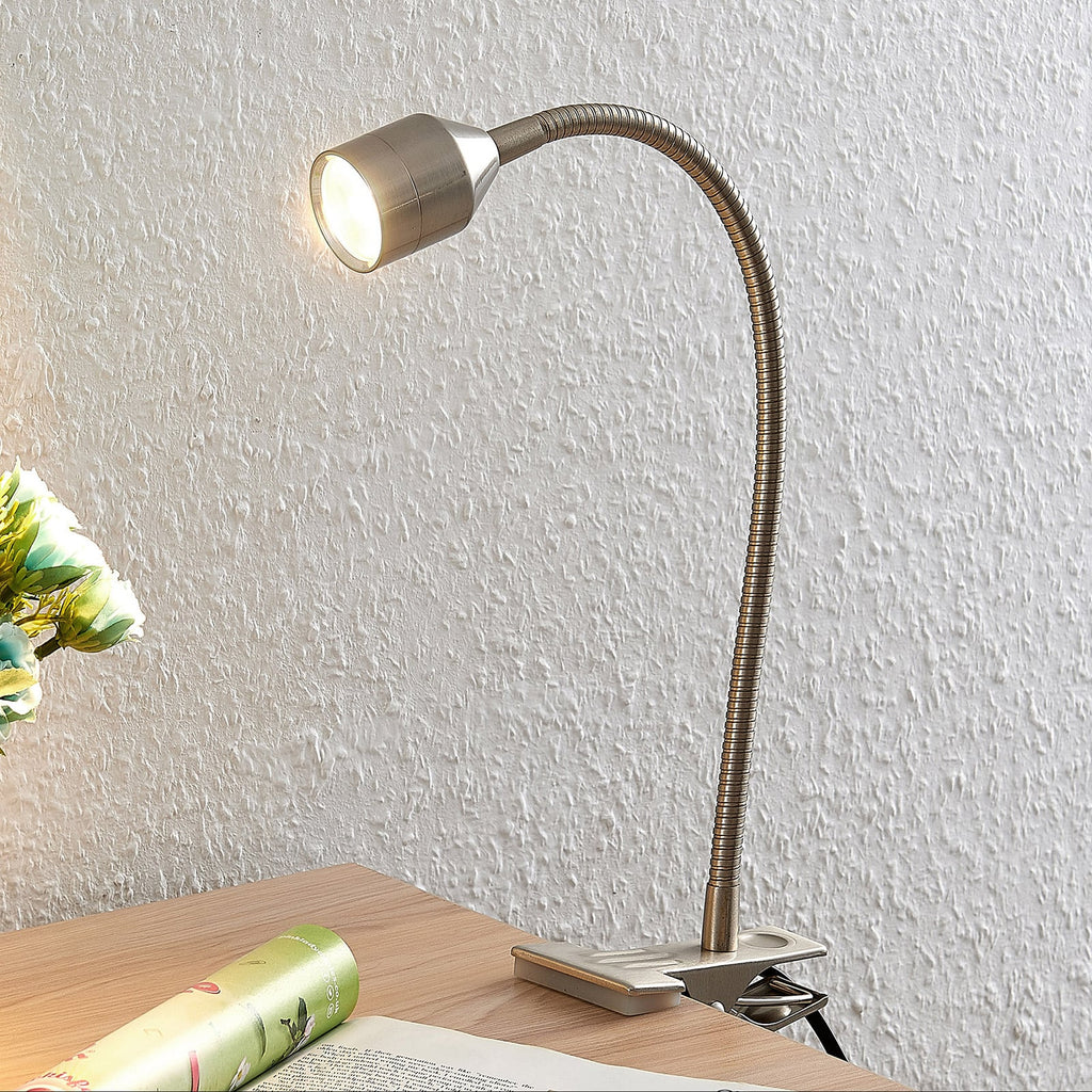 LED klemmelampe Djamila matt nikkel fleksarm forfra