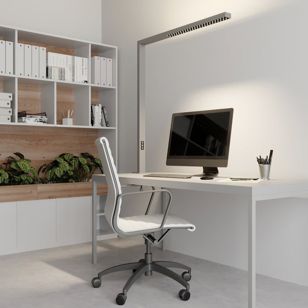 LED klemmelampe Jolinda dimbar sølv aluminium bakside