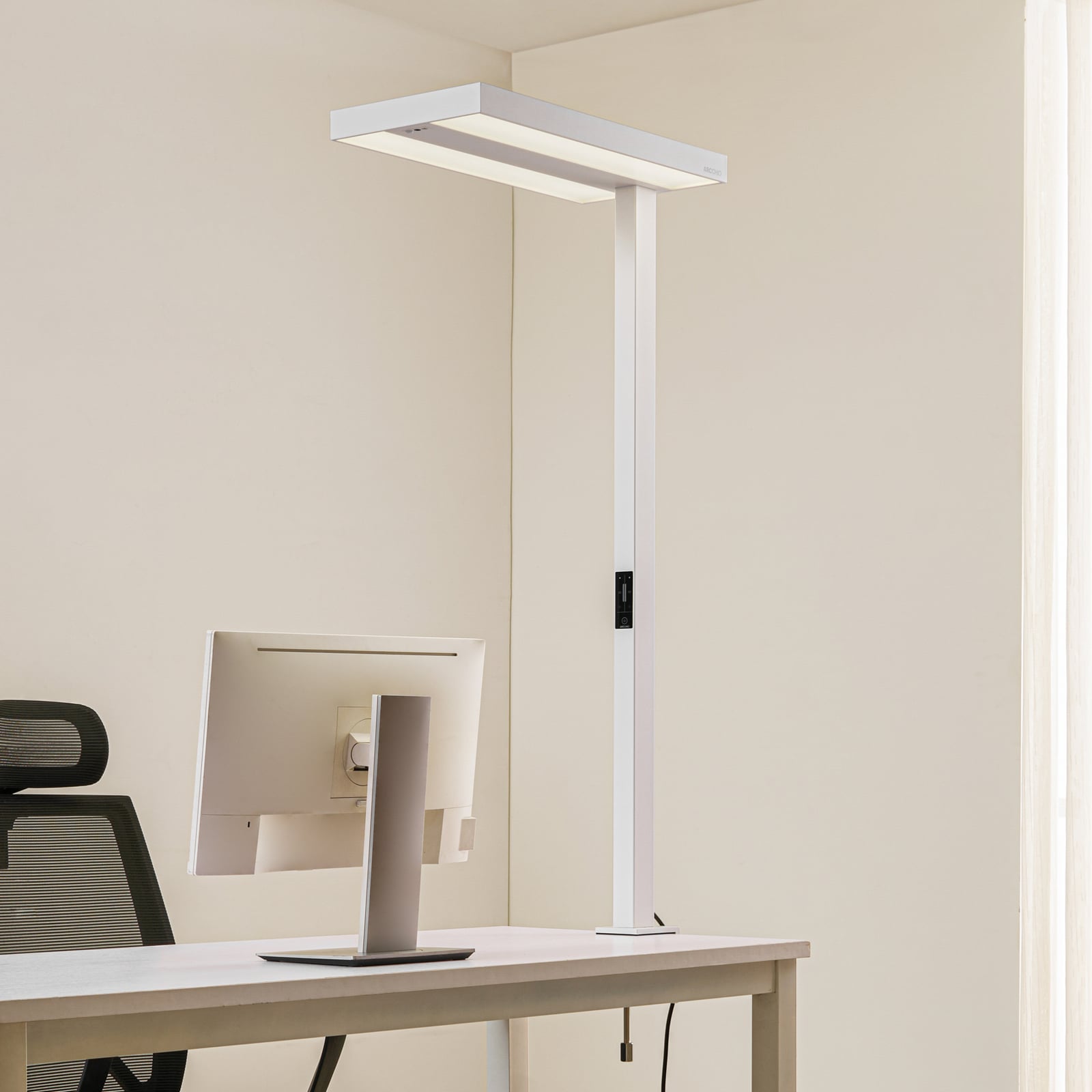 LED klemmelampe Logan dimbar med sensor hvit 90W forfra