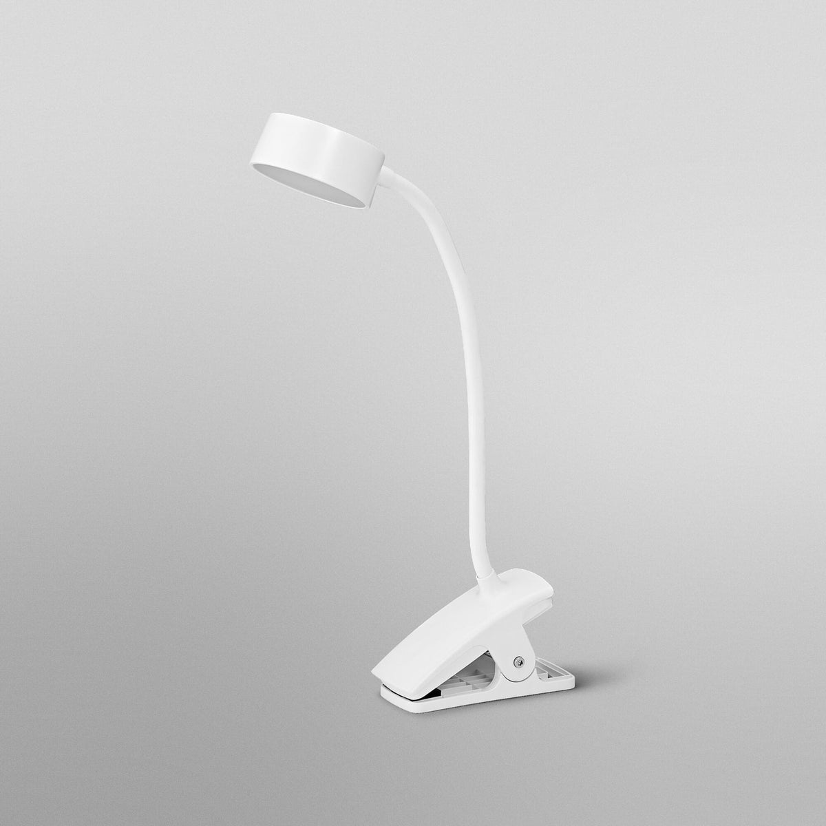 LED klemmelampe Office Line Cylinder hvit CCT dimbar USB nærbilde av lampehode