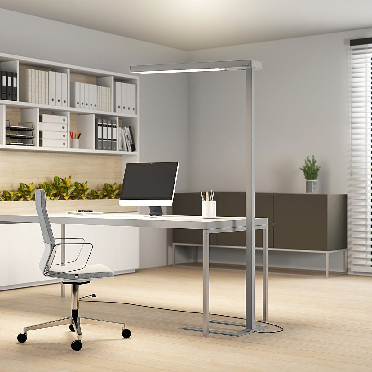 LED kontorgulvlampe Susi dimbar CCT sølv 150W sensor bakside