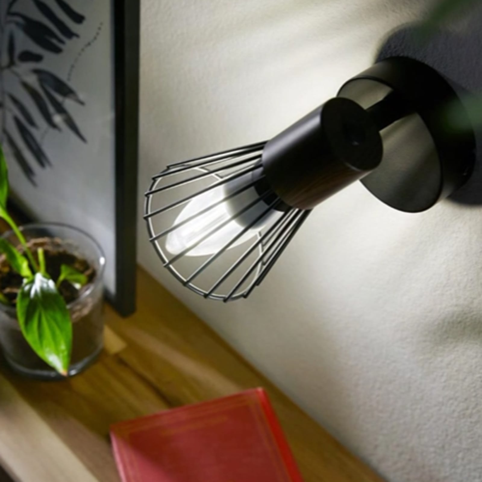 Nærbilde av LED kronelysform E14 4,9W 2700K matt 470lm 6-pakning Philips