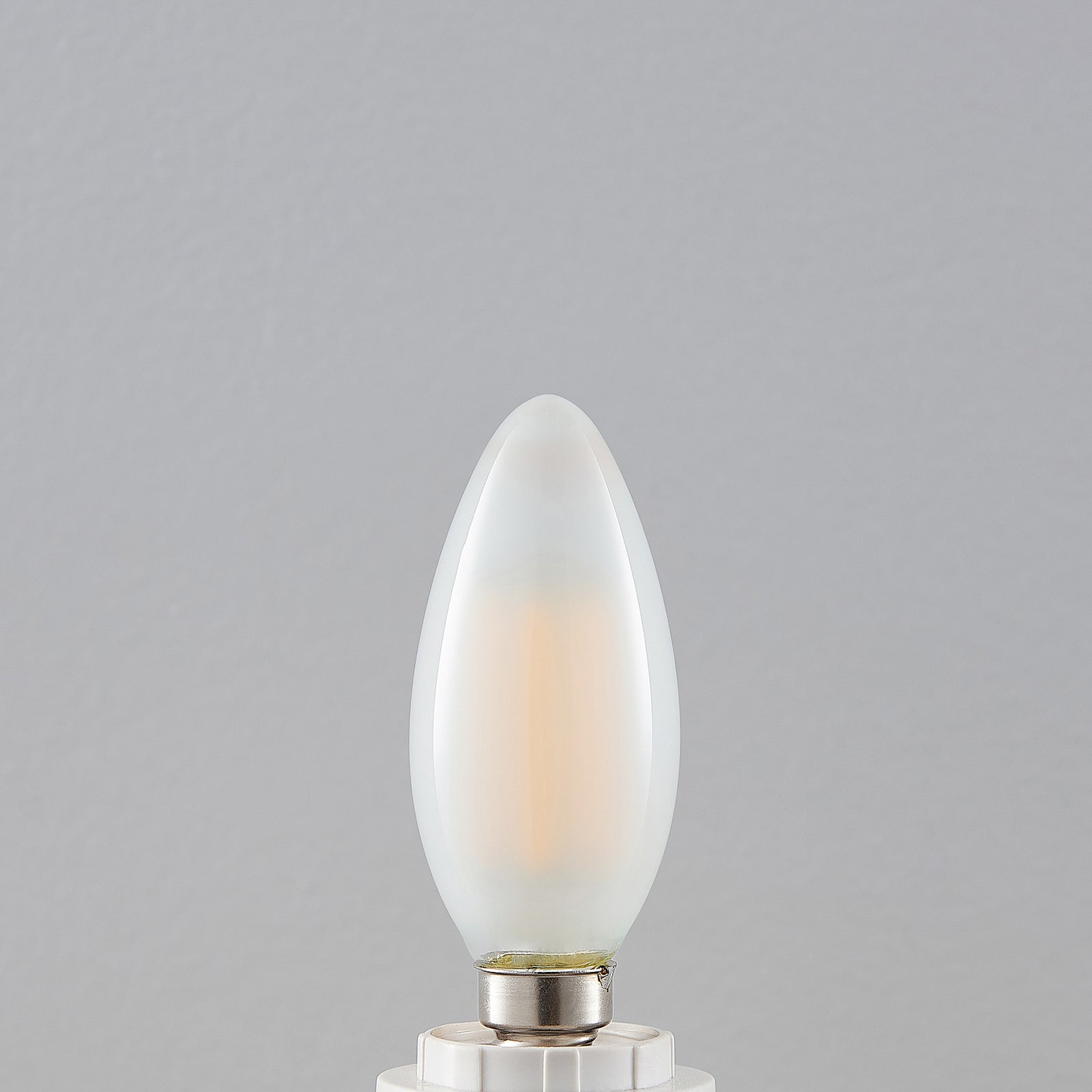 LED kronelysform E14 4W 2700K dimbar matt 5-pakning lysglimt